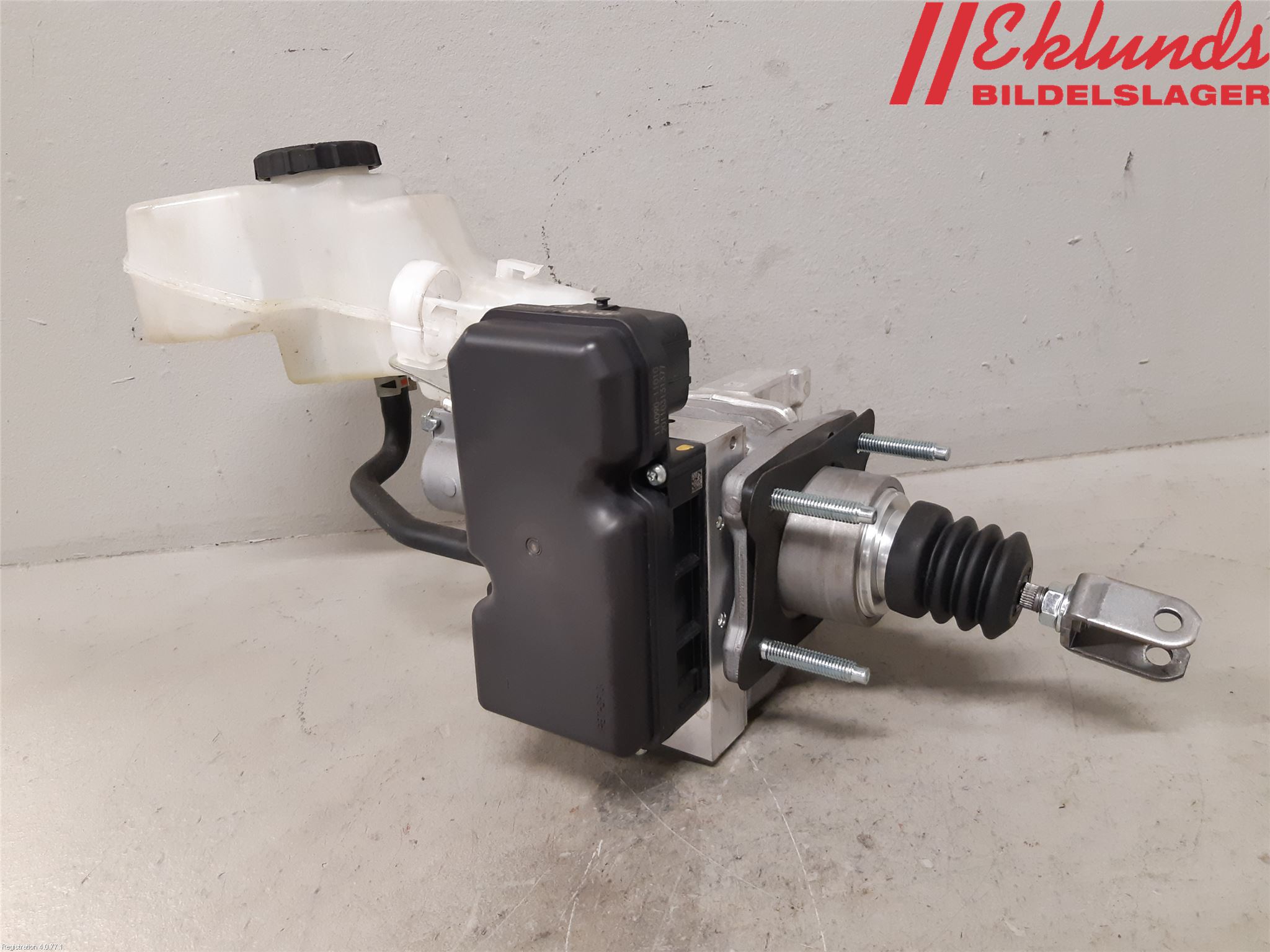 Toyota COROLLA 19- Bromsservo