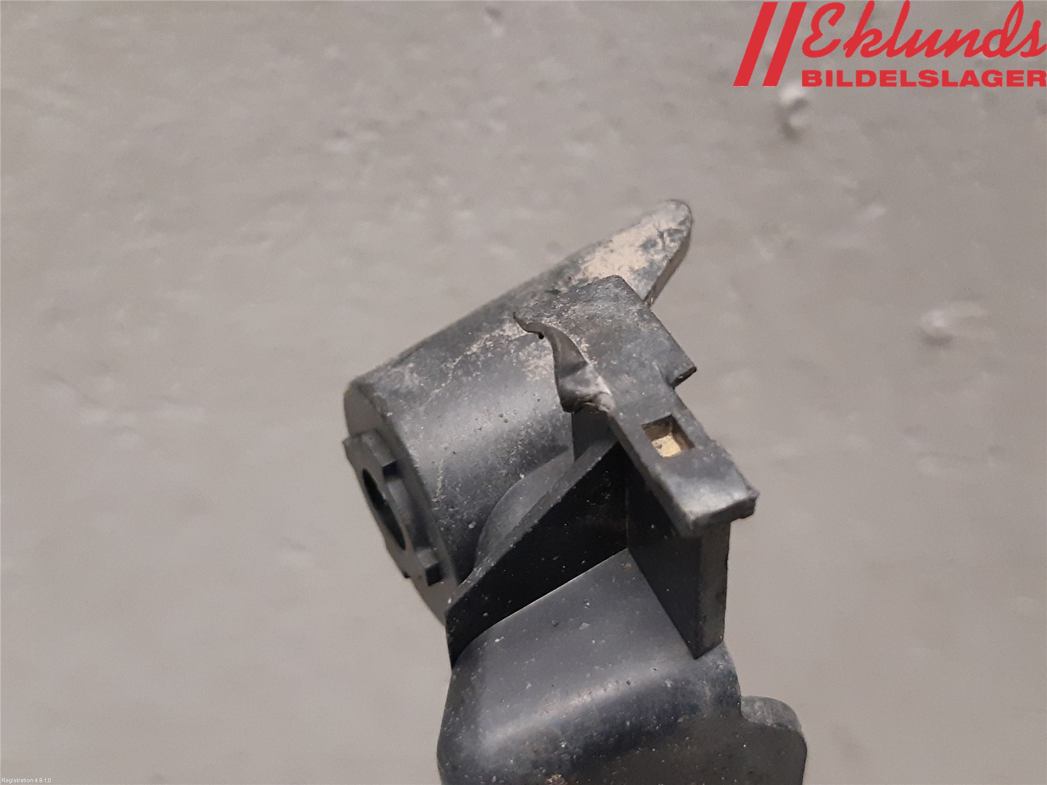 Volvo V70 08-13 Stötfångarfäste Bak Hö