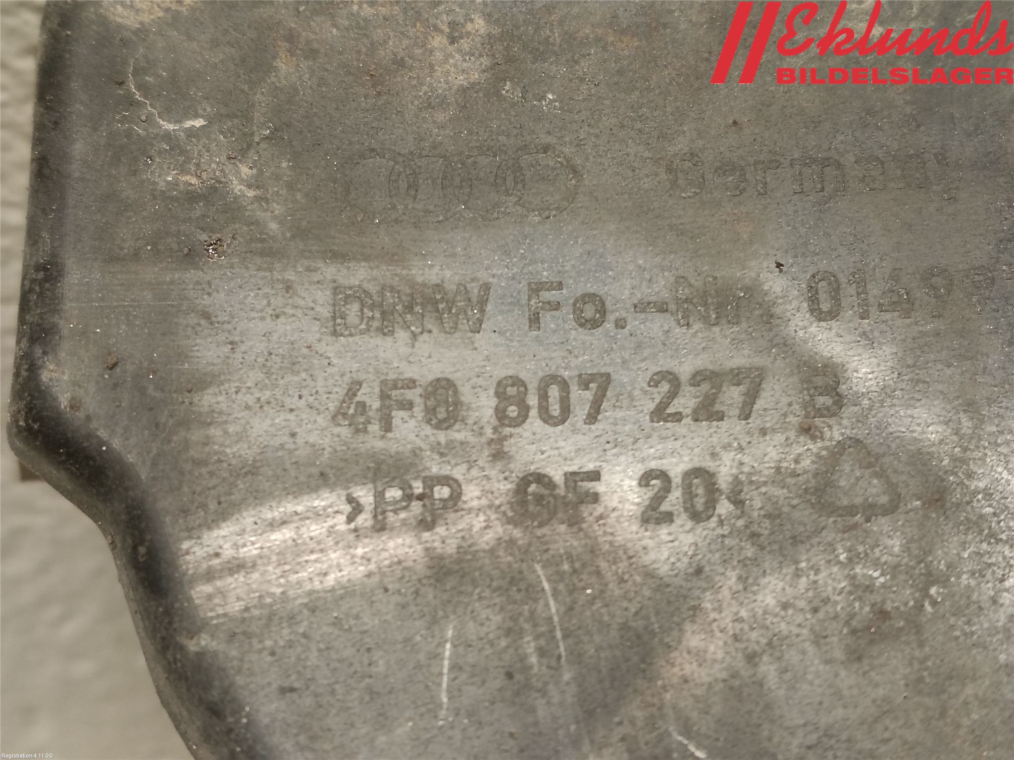 Audi ALLROAD 06-11 Stötfångarfäste Fram Vä