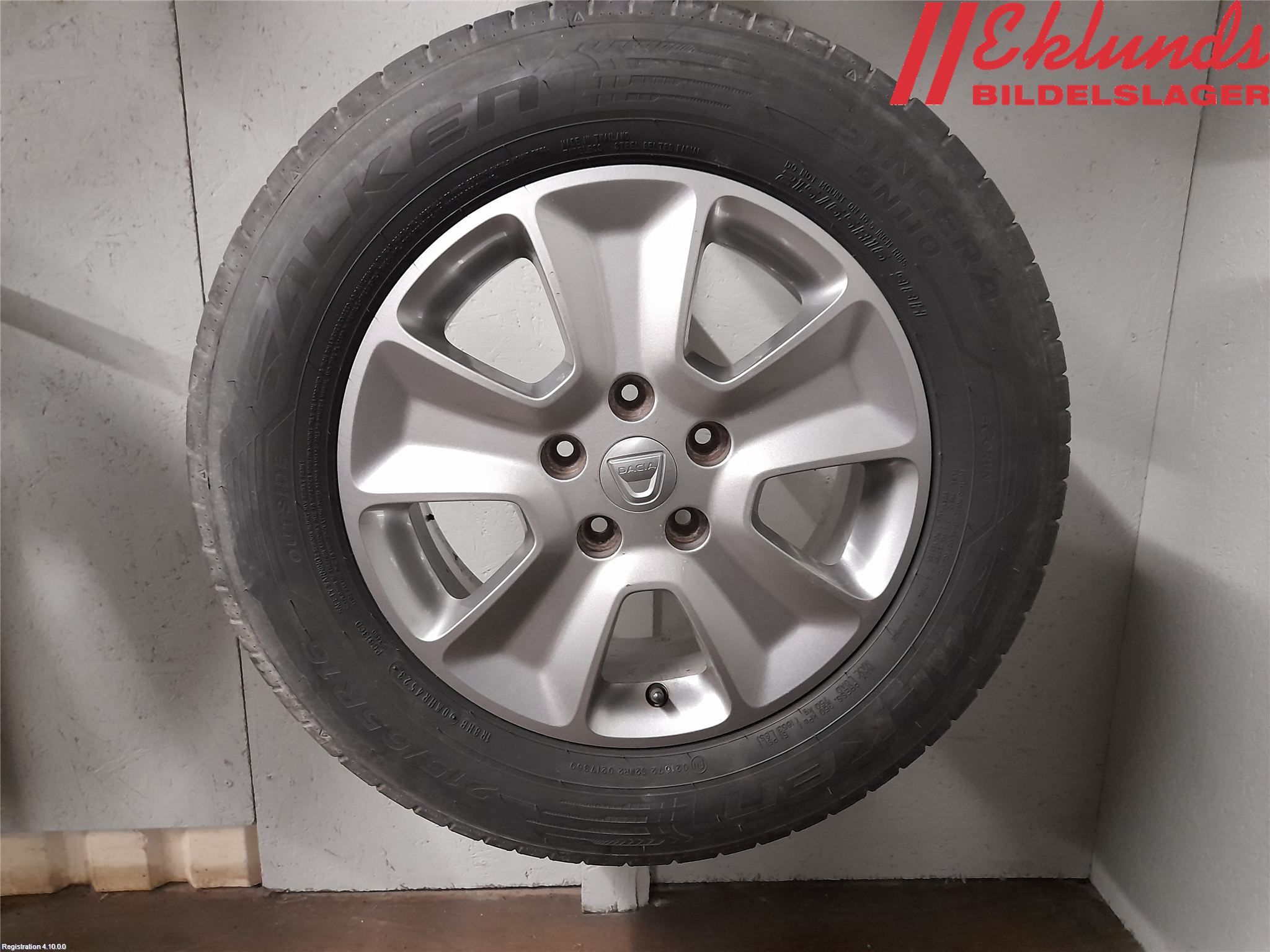 Dacia DUSTER 10-17 Sommardäck Alumfälg 4St