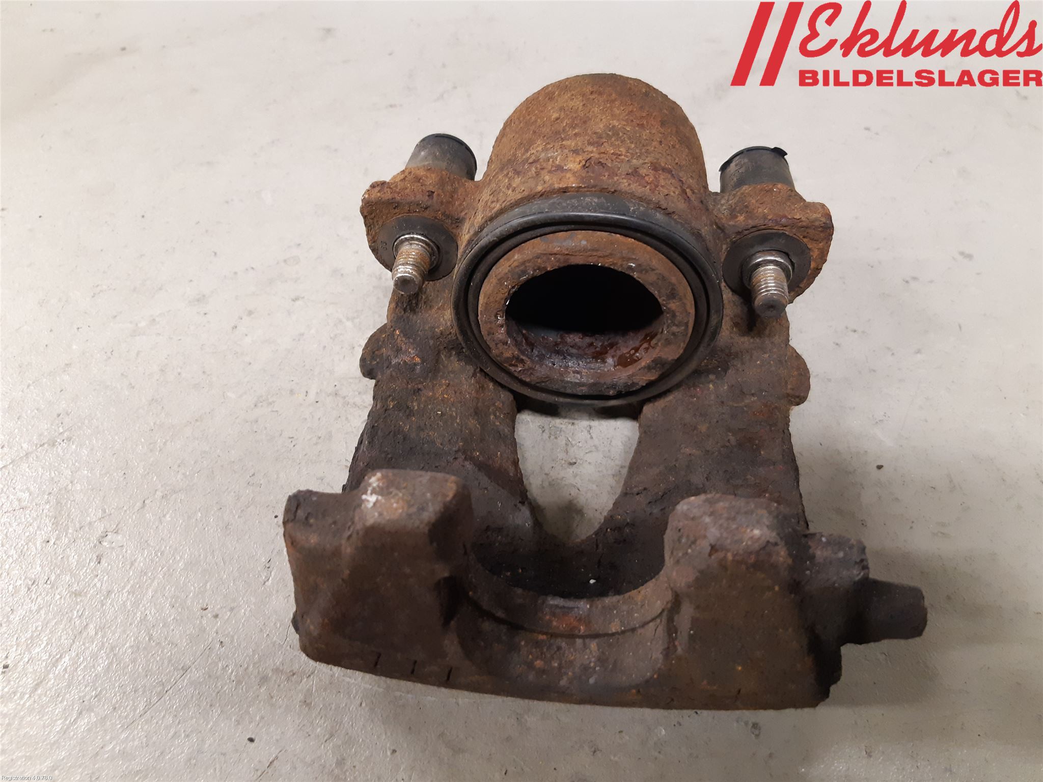 Volkswagen VW CADDY 11-15 Bromsok Fram Vänster