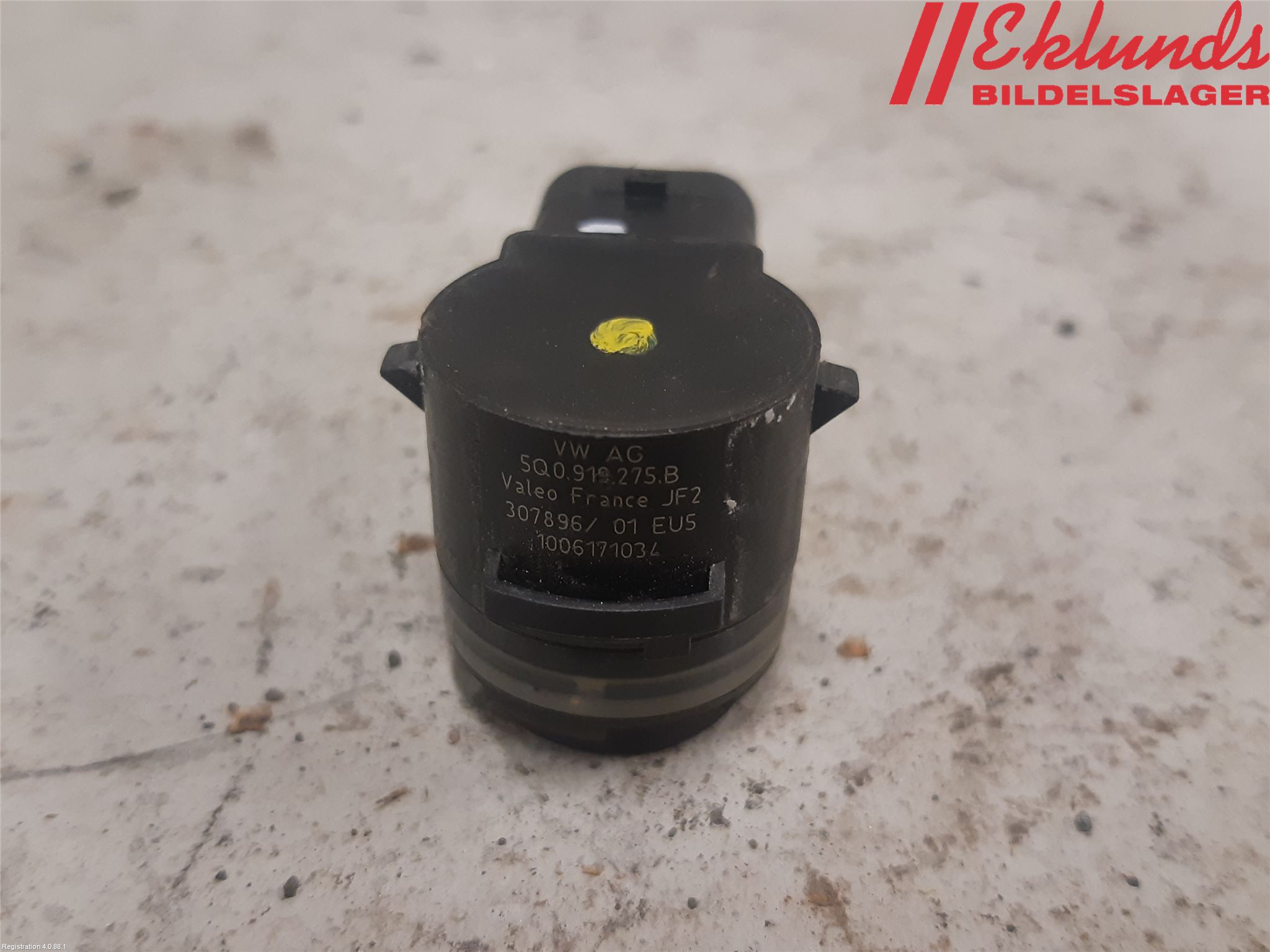 Volkswagen VW PASSAT 15-19 Parkeringshjälp Frontsensor