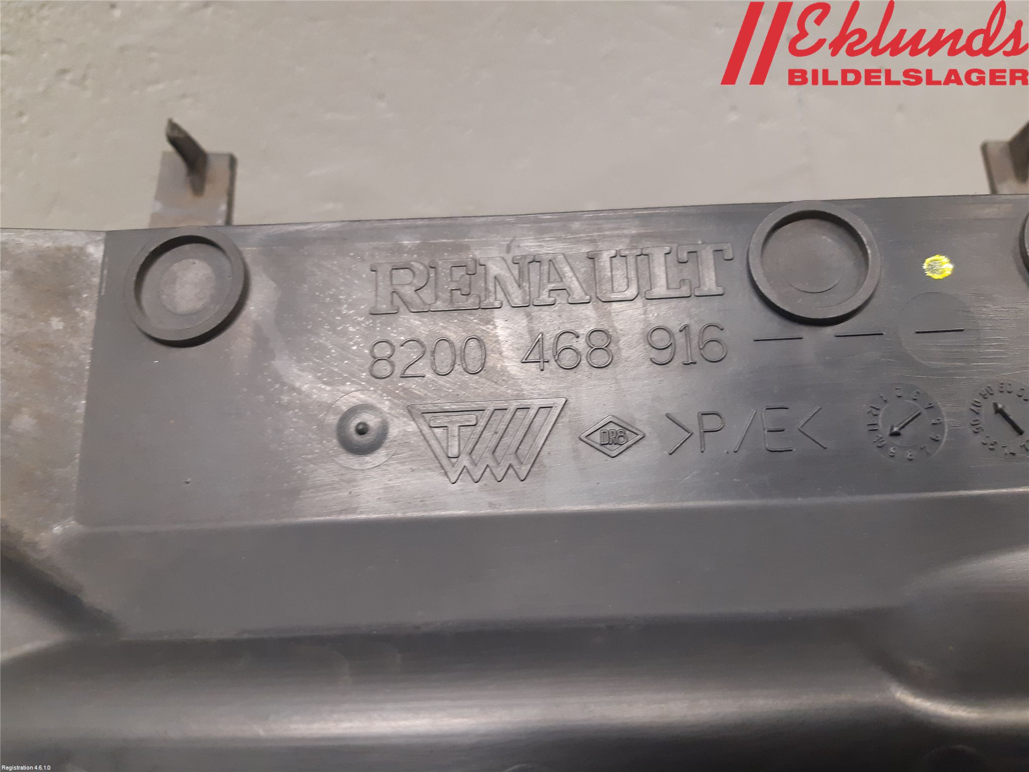 Renault CLIO III  06-09 Deflektor Plåt-Plast Kylning