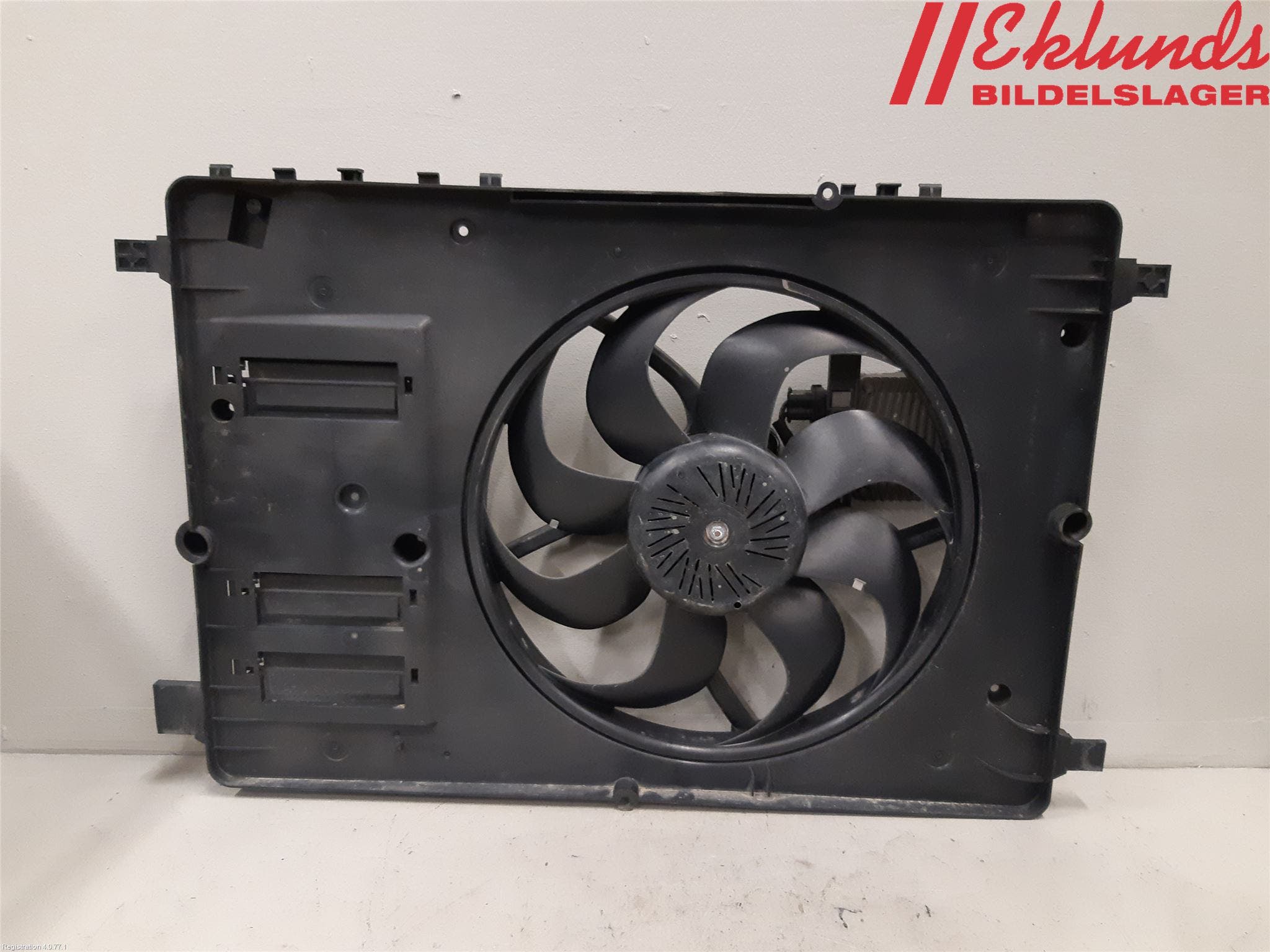 Volvo V60 14-18 Kylfläkt El