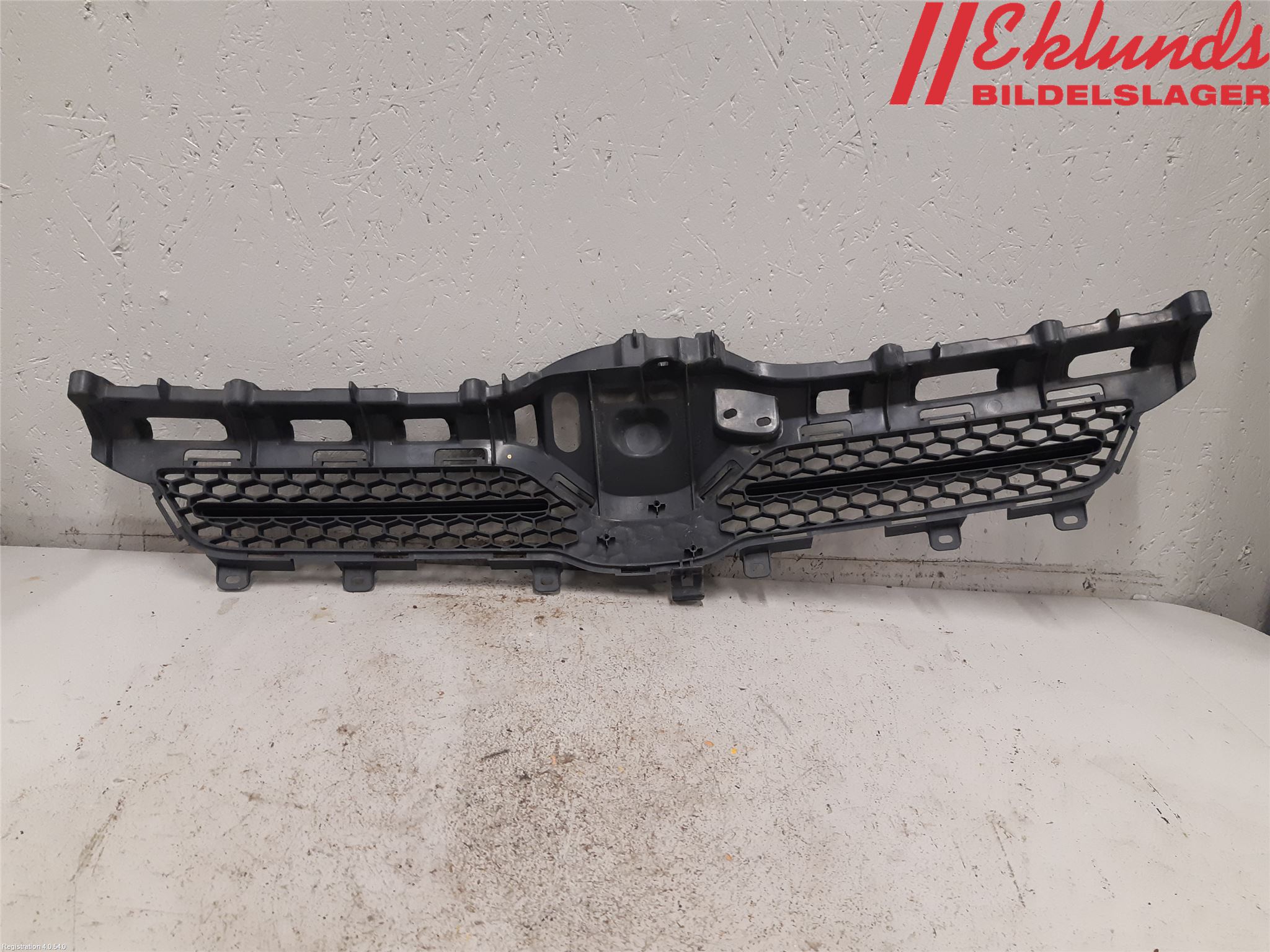 Toyota COROLLA VERSO 08-09 Grill Komp