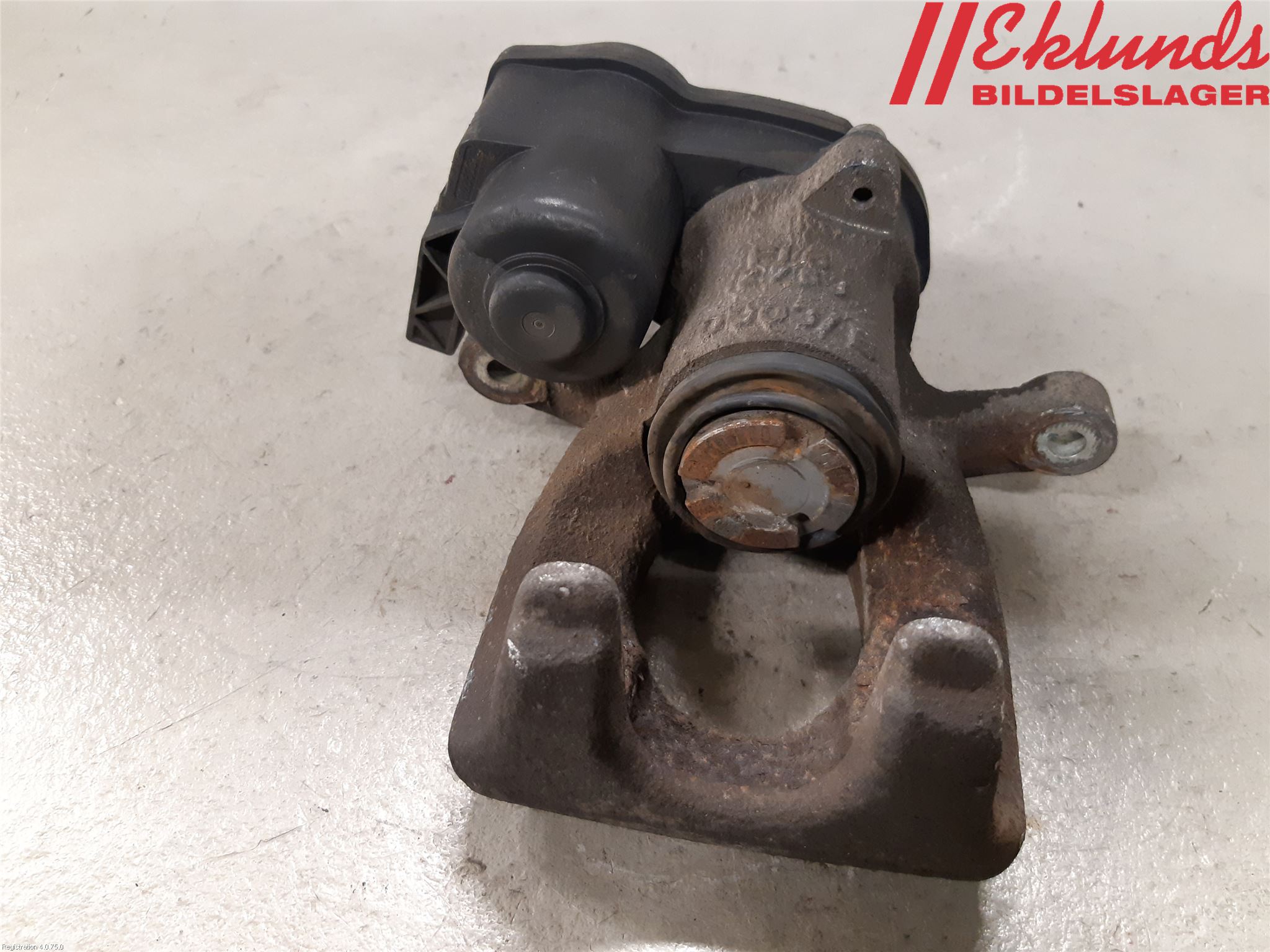 Nissan QASHQAI 14-17 Bromsok Bak Höger