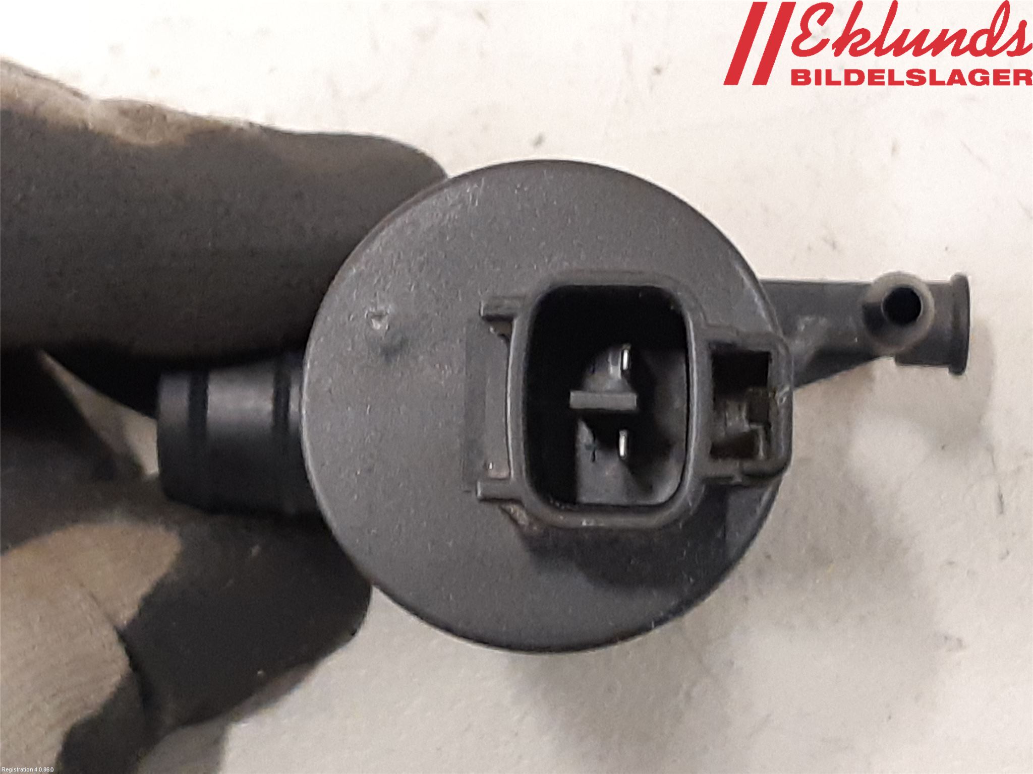 Toyota YARIS XP130 15-20 Spolarpump Baklucka