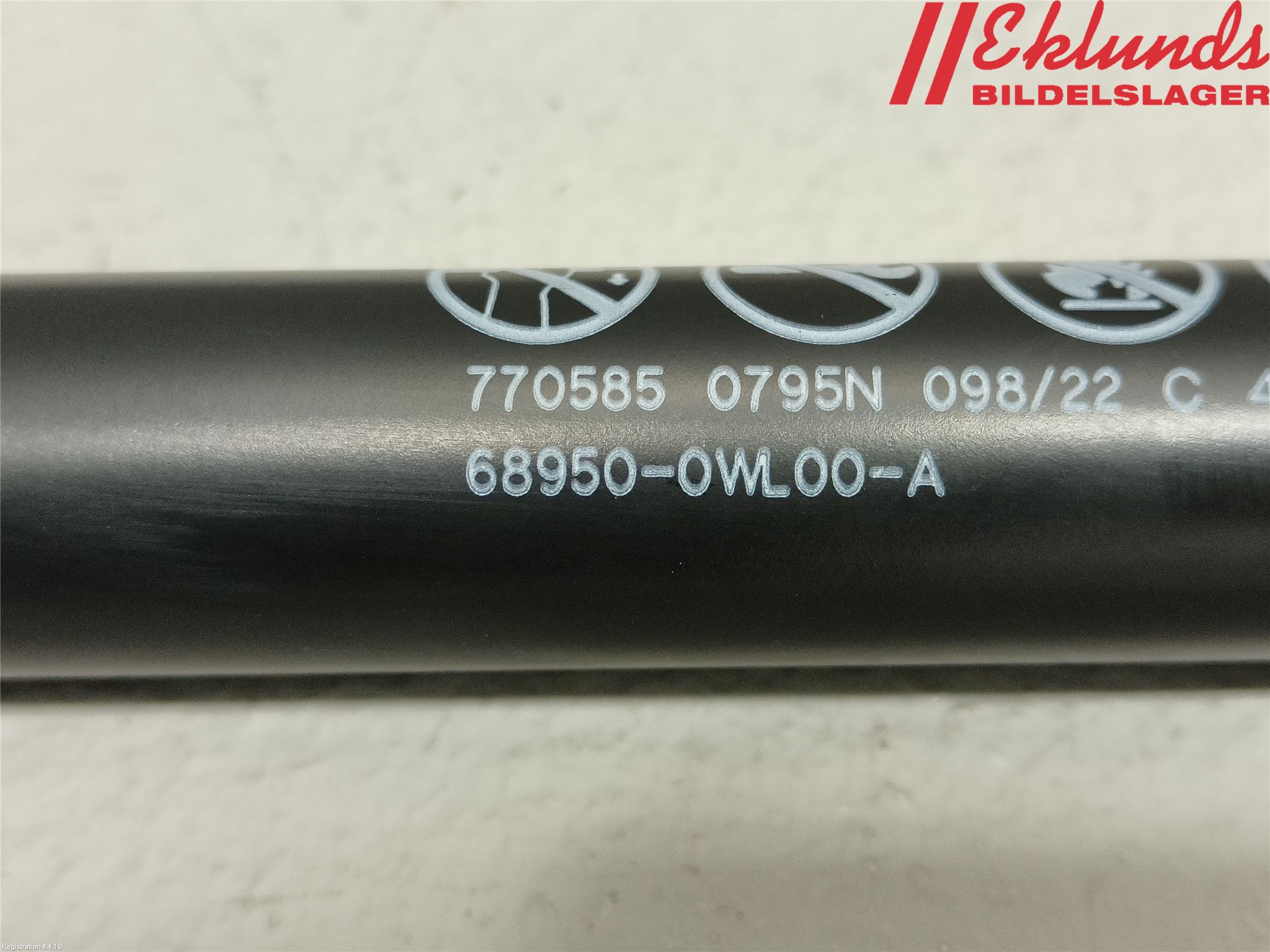 Toyota bZ4X EA10 22- Gasfjäder Baklucka