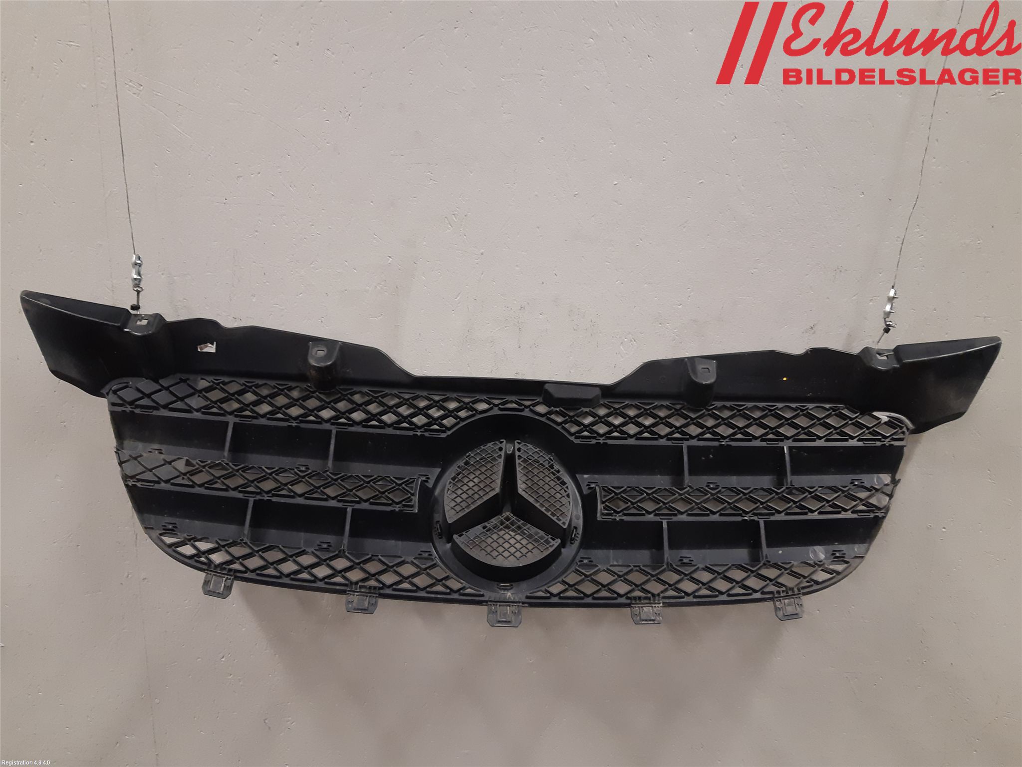 Mercedes-Benz MB SPRINTER (W906) 06-18 Grill Komp
