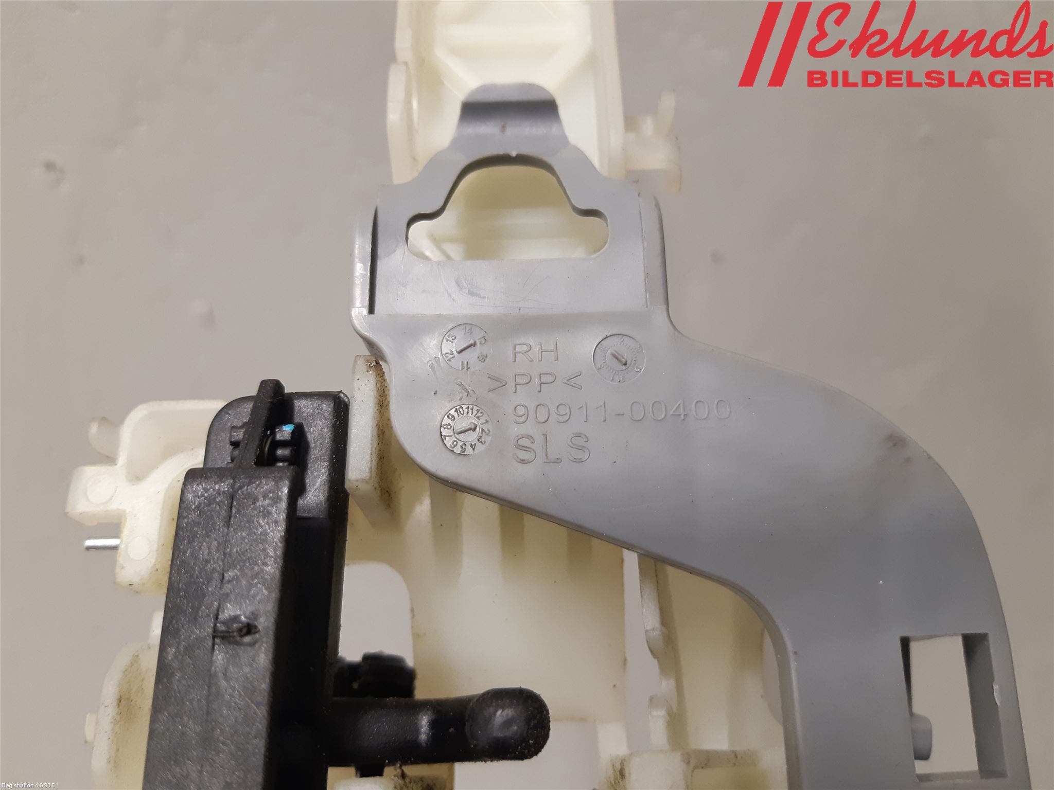 Kia SPORTAGE (SL) 11-15 Dörrhandtag Yttre Hö