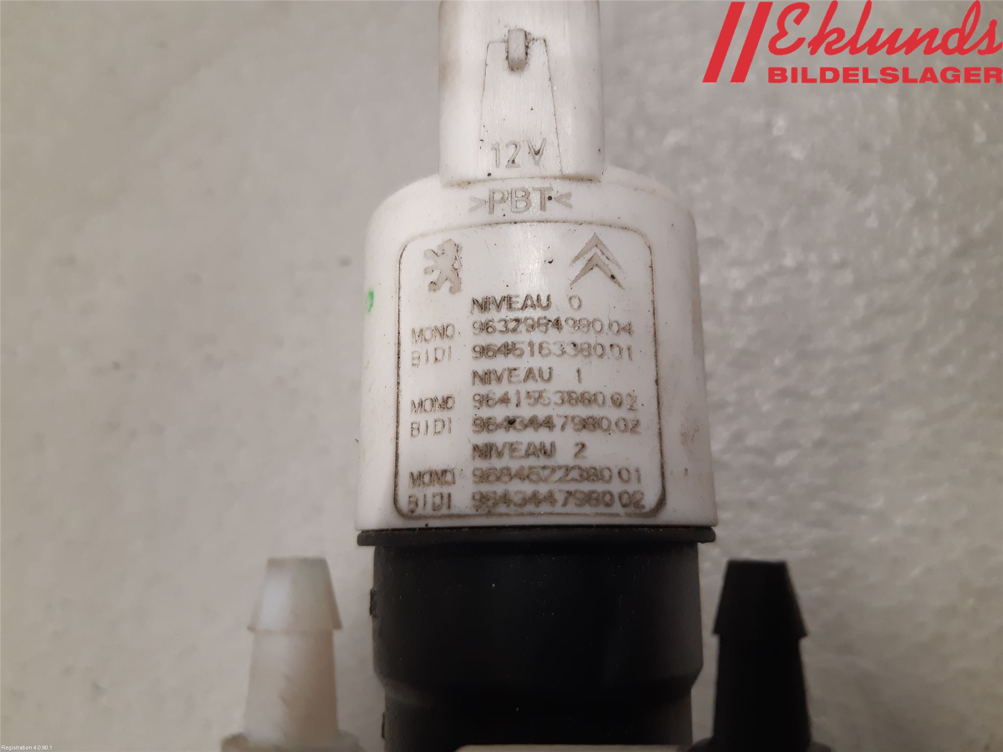 Peugeot 308 14-21 Spolarpump Vindruta