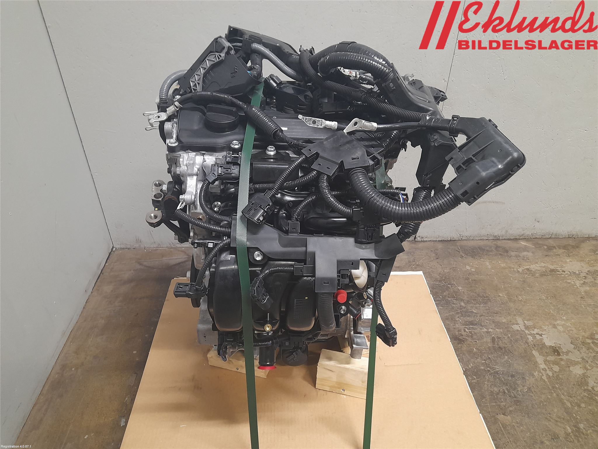 Toyota YARIS CROSS XP21 21- Motor Bensin