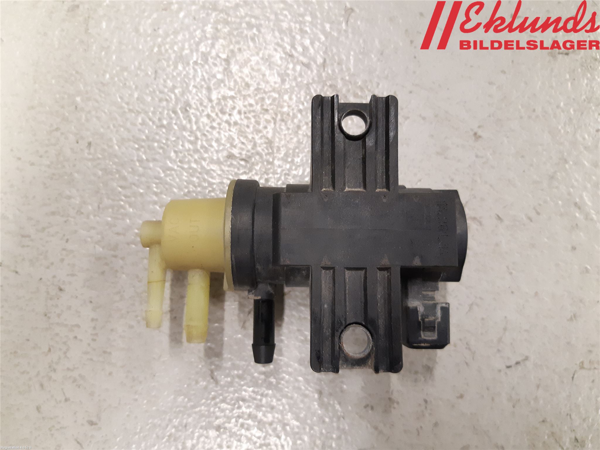 Dacia DUSTER 10-17 Vakuumventil