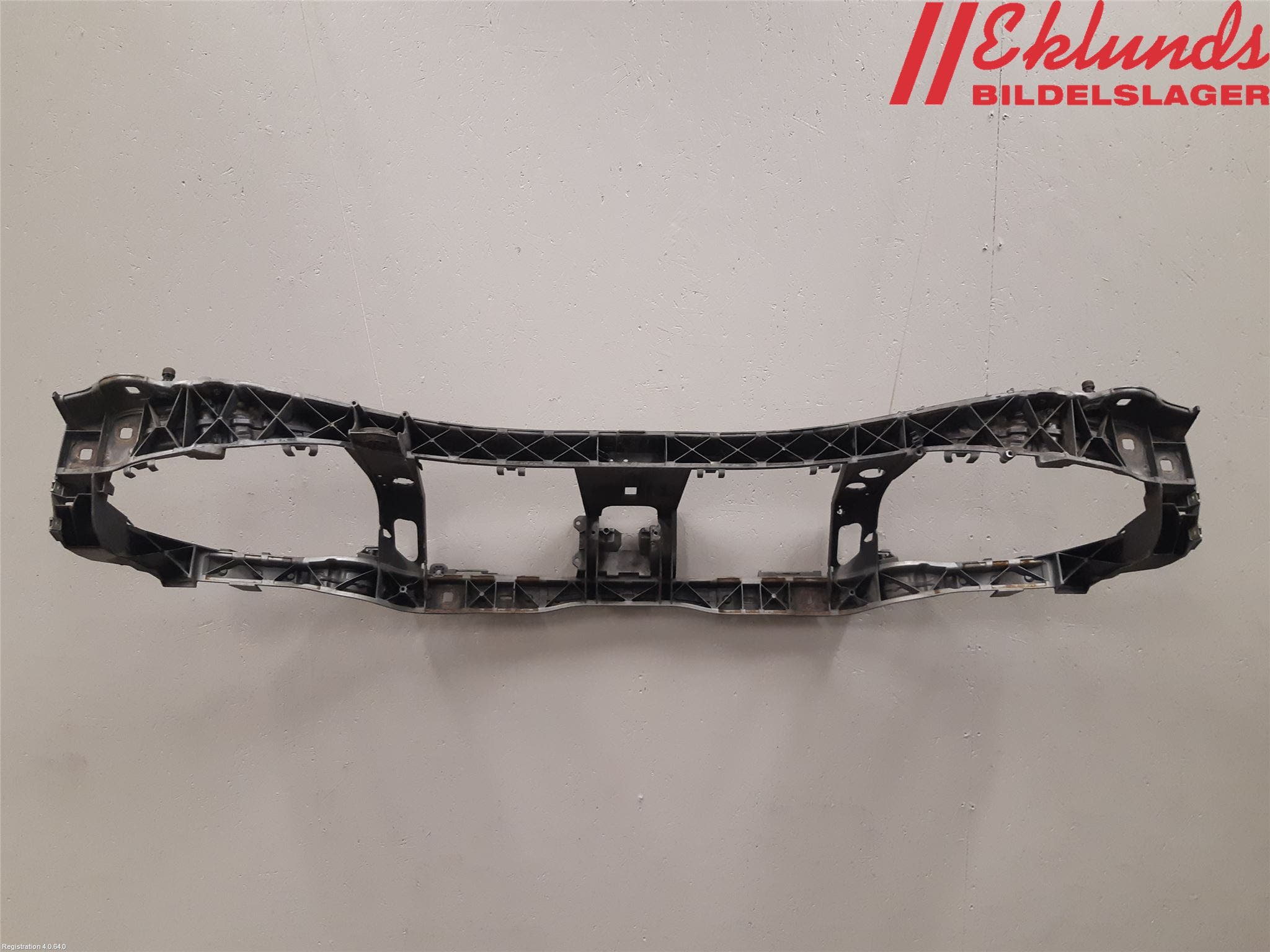 Ford MONDEO 07-15 Frontplåt