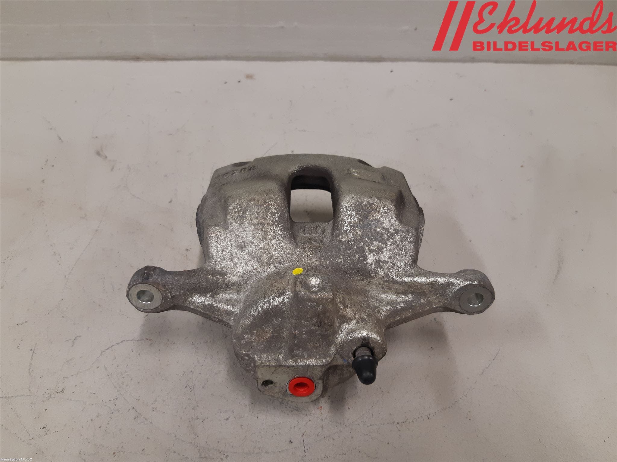 Toyota C-HR 16-23 Bromsok Fram Höger