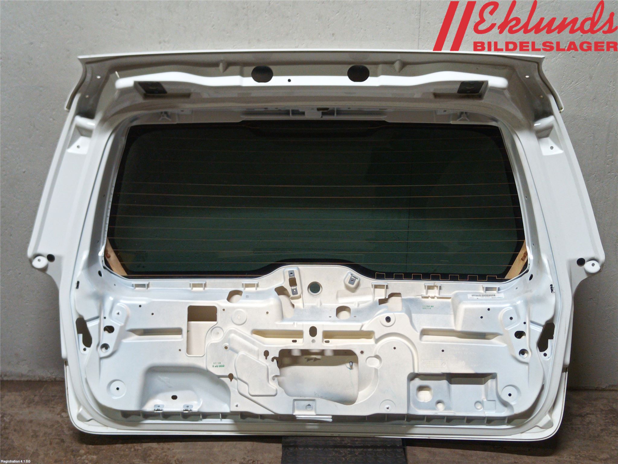 Volvo XC70 08-13 Baklucka Kombi