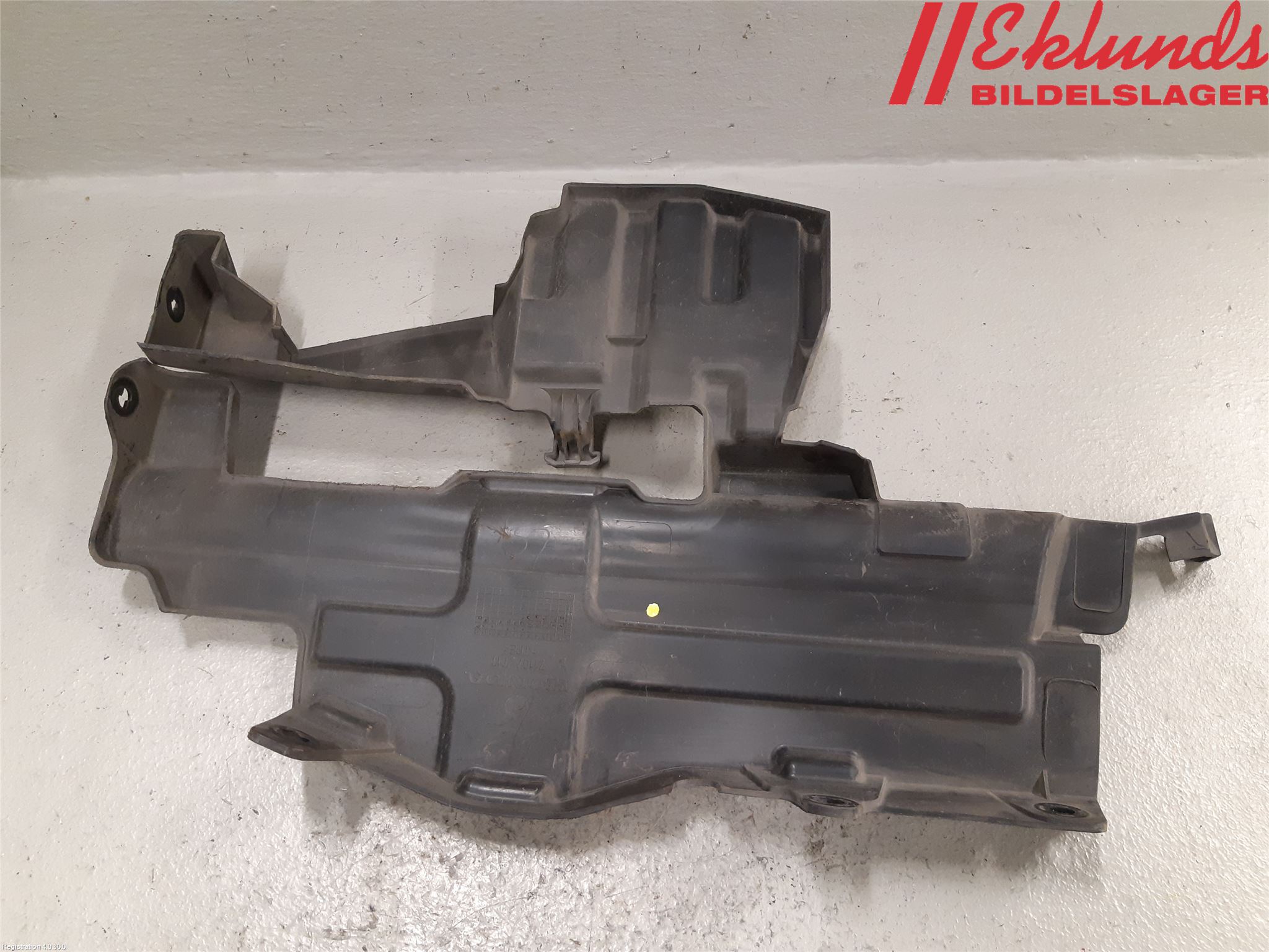 Honda CR-V 13-18 Deflektor Plåt-Plast Kylning