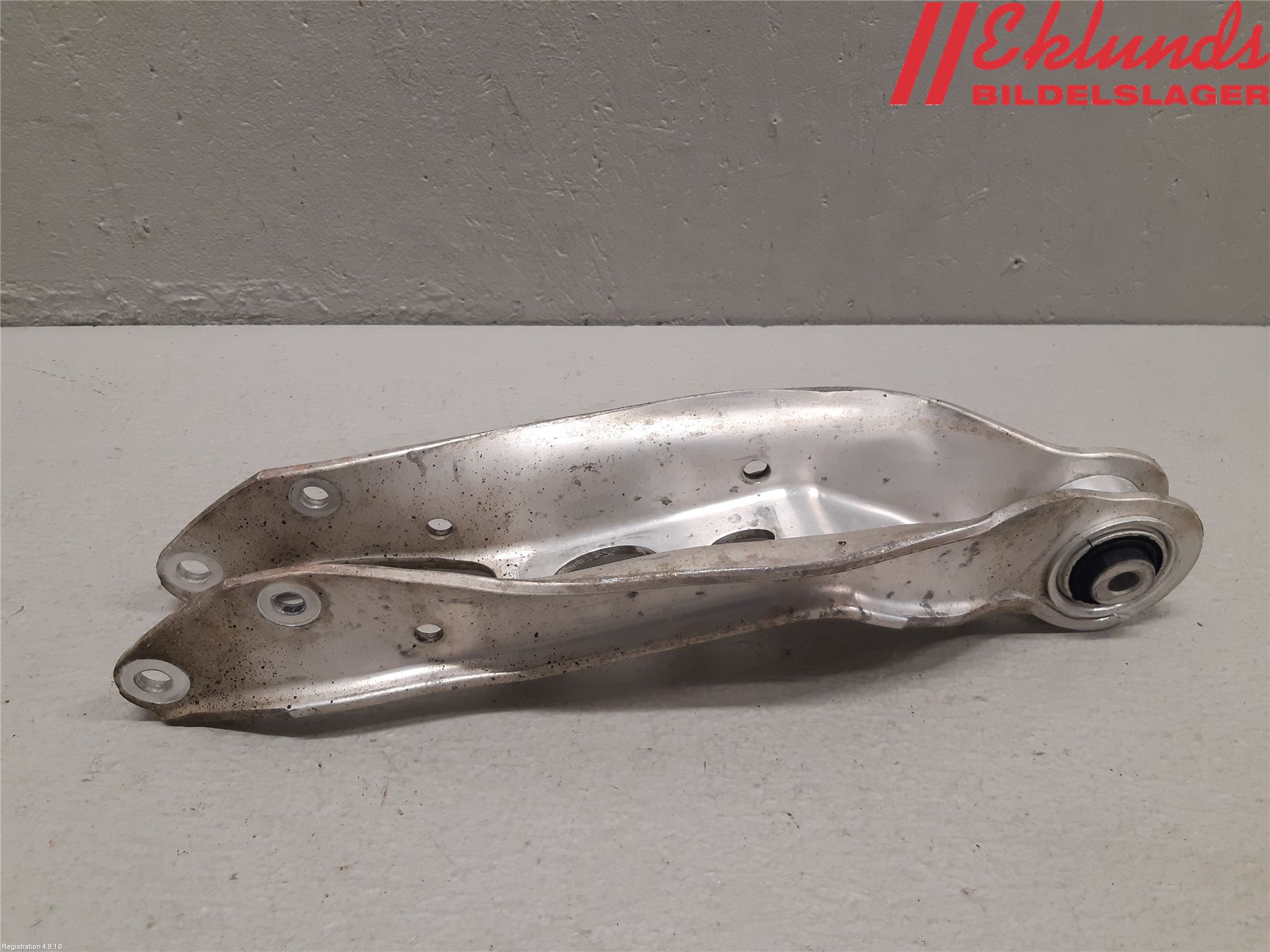 Audi Q7/SQ7 Bärarm Bak Vänster