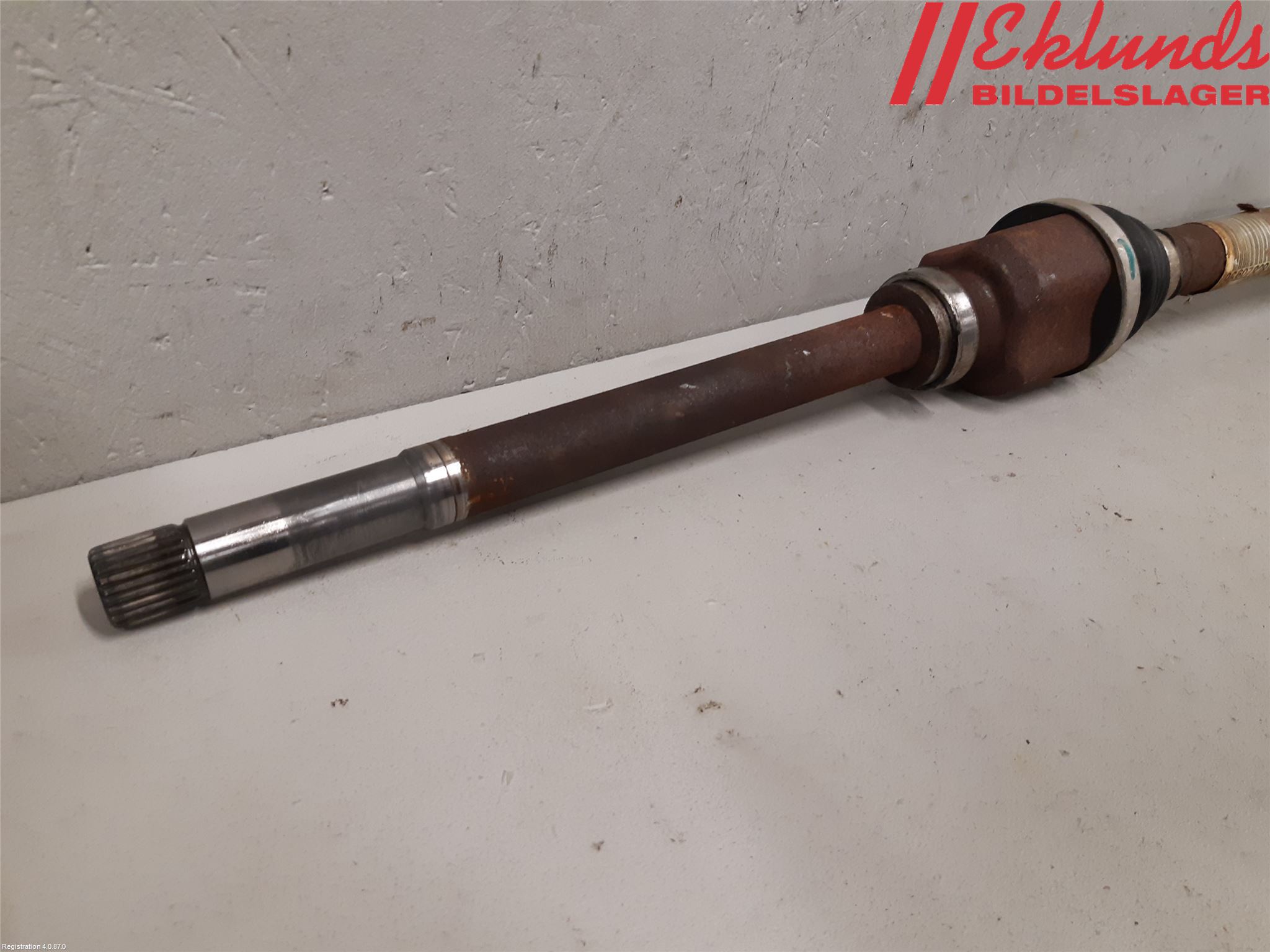 Peugeot PARTNER 16-18 Drivaxel Fram Höger