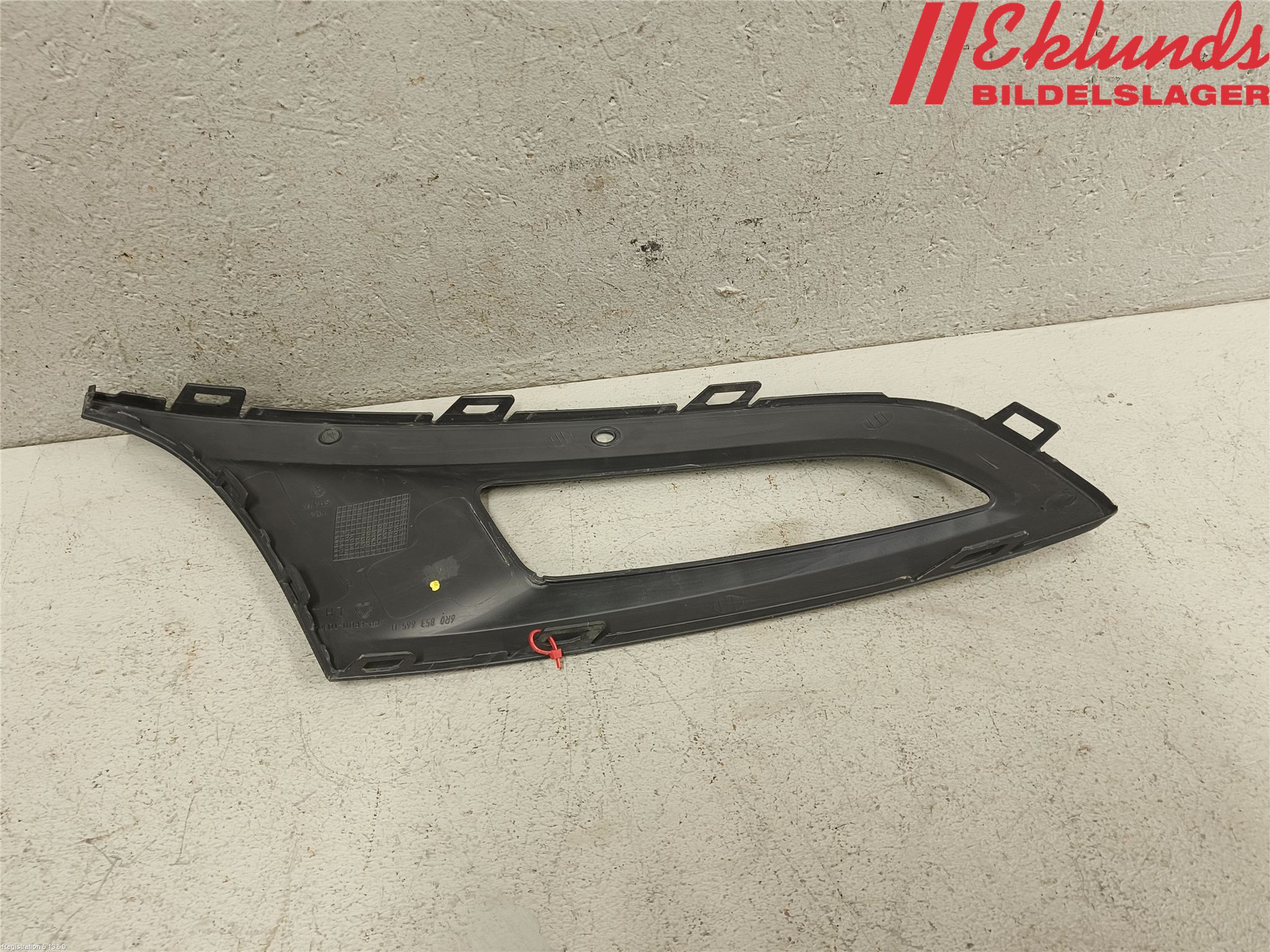 Volkswagen VW POLO 10-17 Dimljussarg Fram