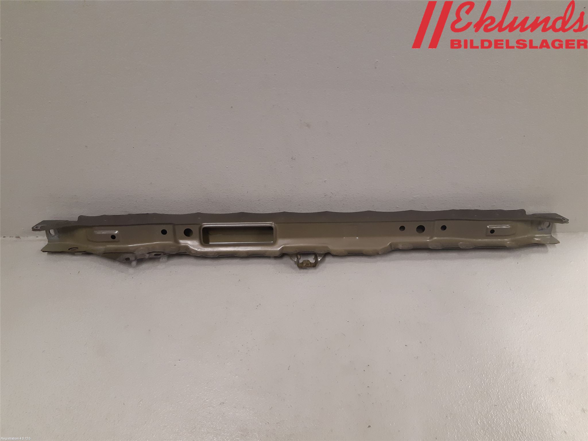 Toyota RAV4 13-18 Kylarfäste-Ram-Balk