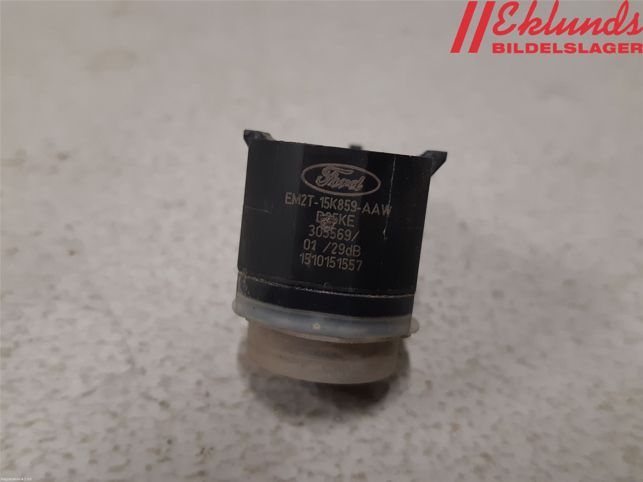 Ford MONDEO 15-22 Parkeringshjälp Frontsensor