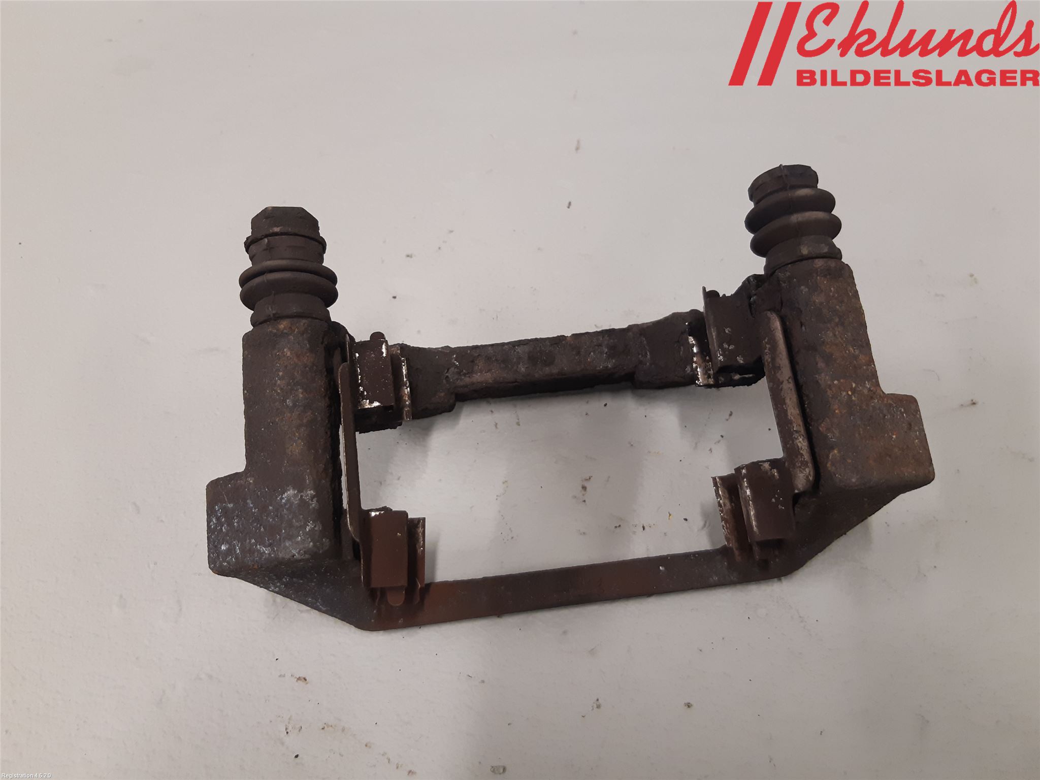 Volvo XC60 14-17 Bromsokshållare