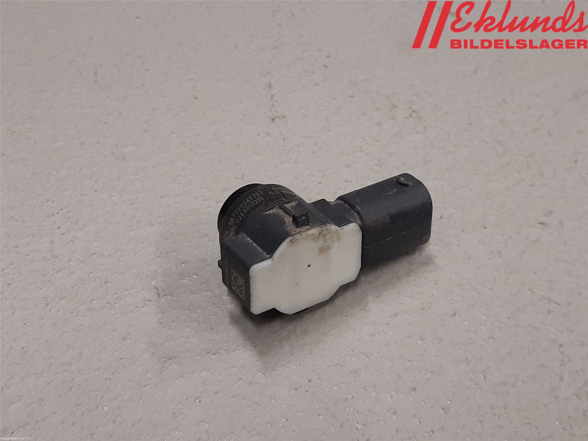 Toyota PROACE II 16- Parkeringshjälp Backsensor