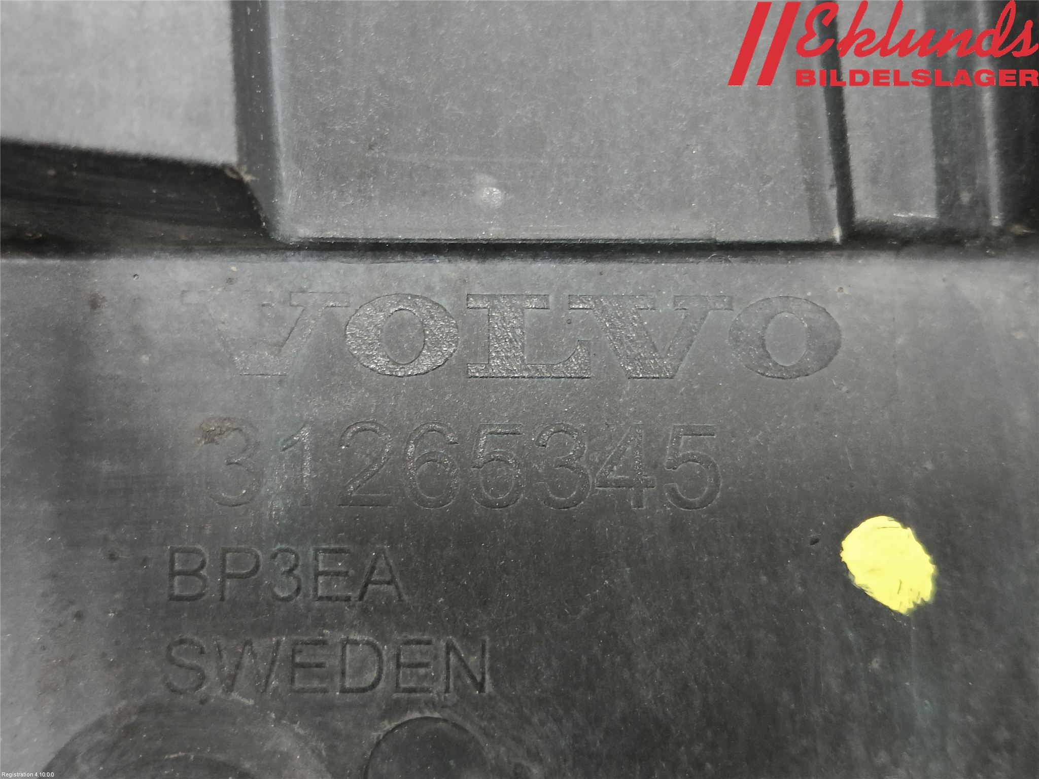 Volvo V70 08-13 Stötfångarfäste Fram Hö