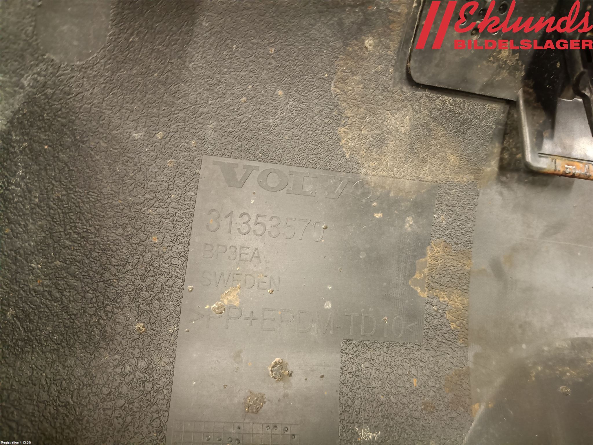 Volvo V70 14-16 Spoiler Bak