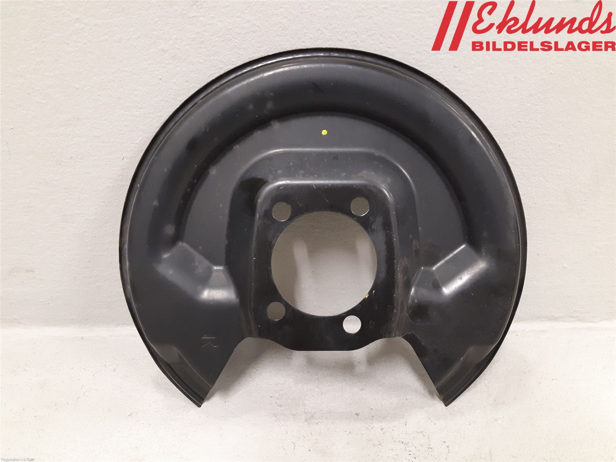 Toyota YARIS XP130 15-20 Bromssköld Bak