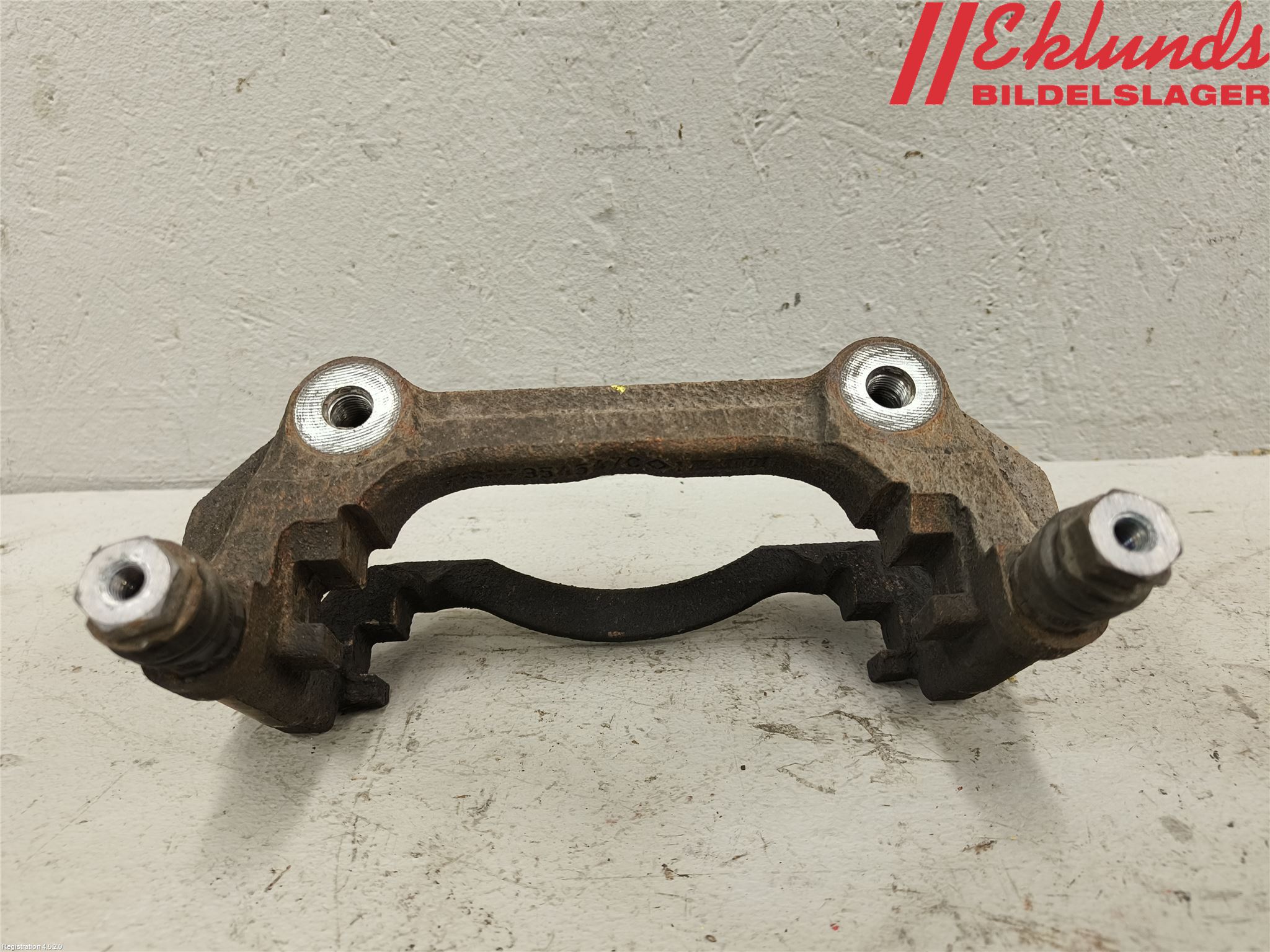 Renault TRAFIC/E-TECH 15- Bromsokshållare