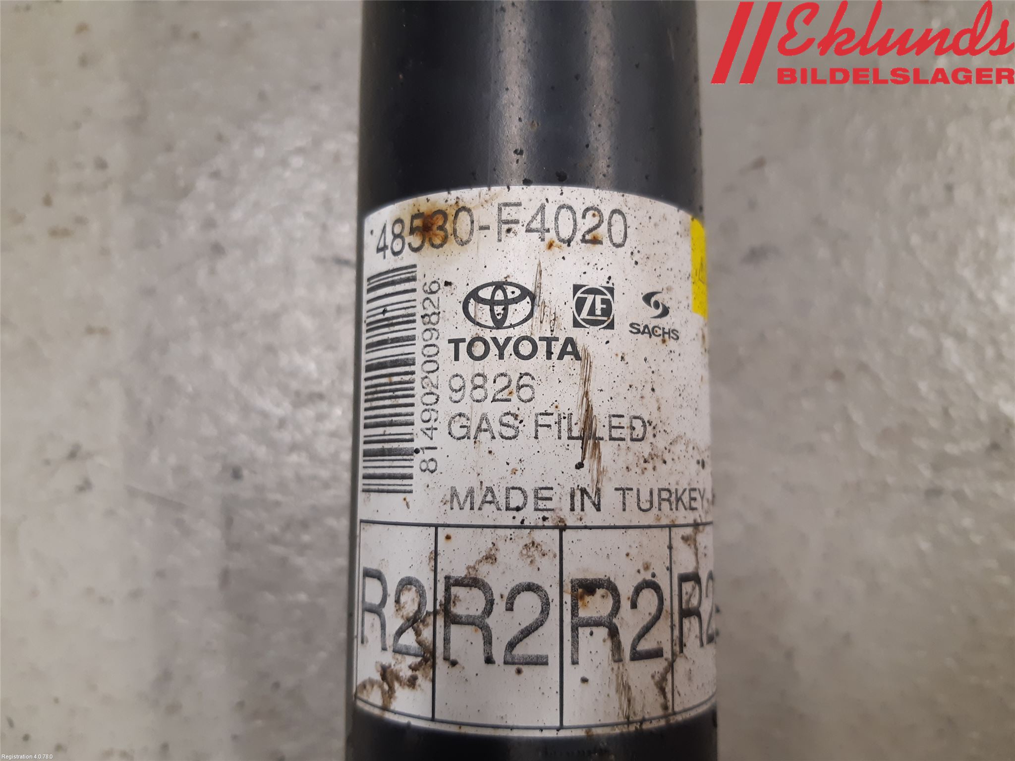 Toyota C-HR 16-23 Stötdämpare Bak