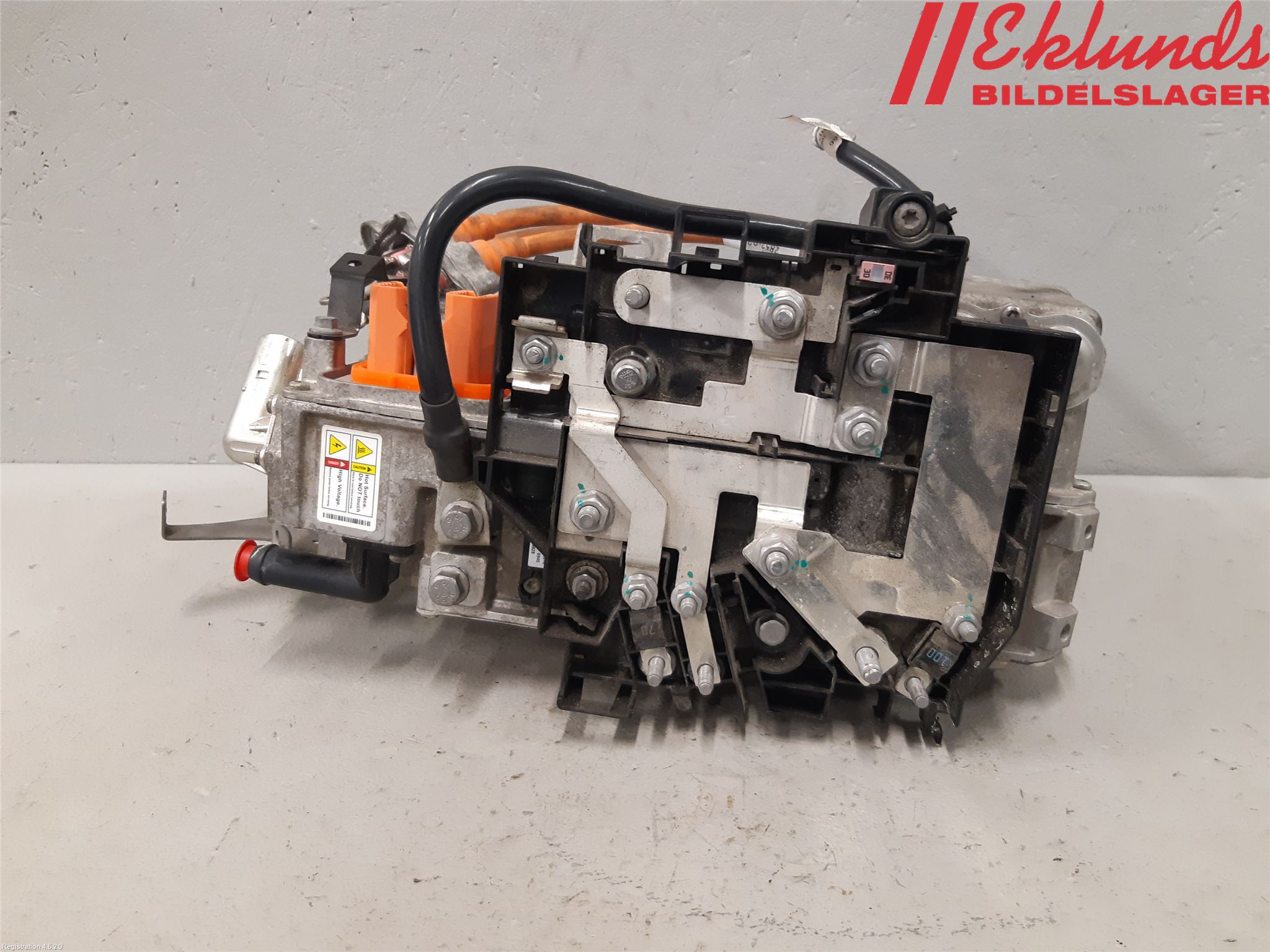 Volvo XC40/RECHARGE 18- Hybridconverter