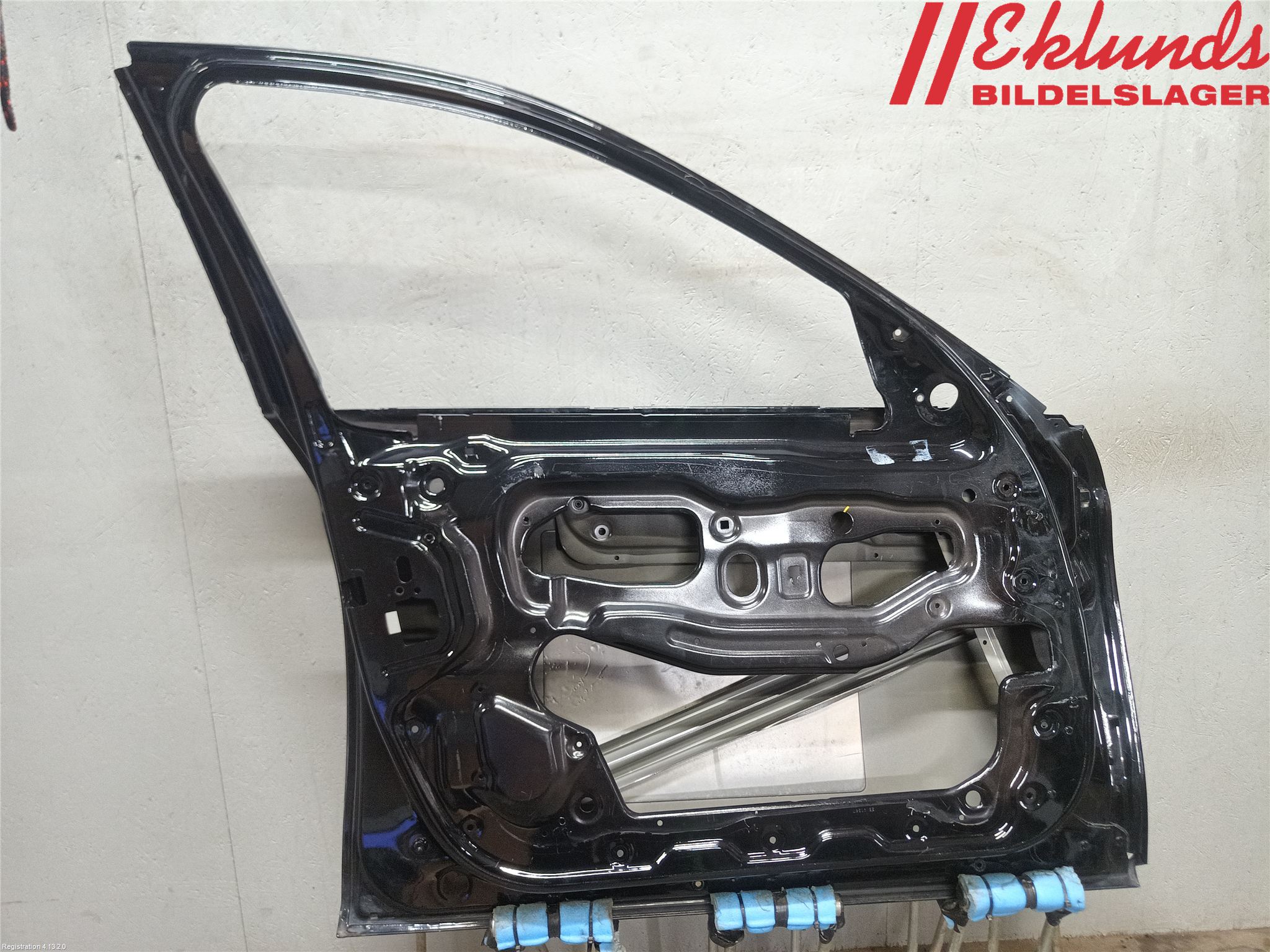 BMW 5 F10/F11/F18 09-17 Dörr Fram Vänster