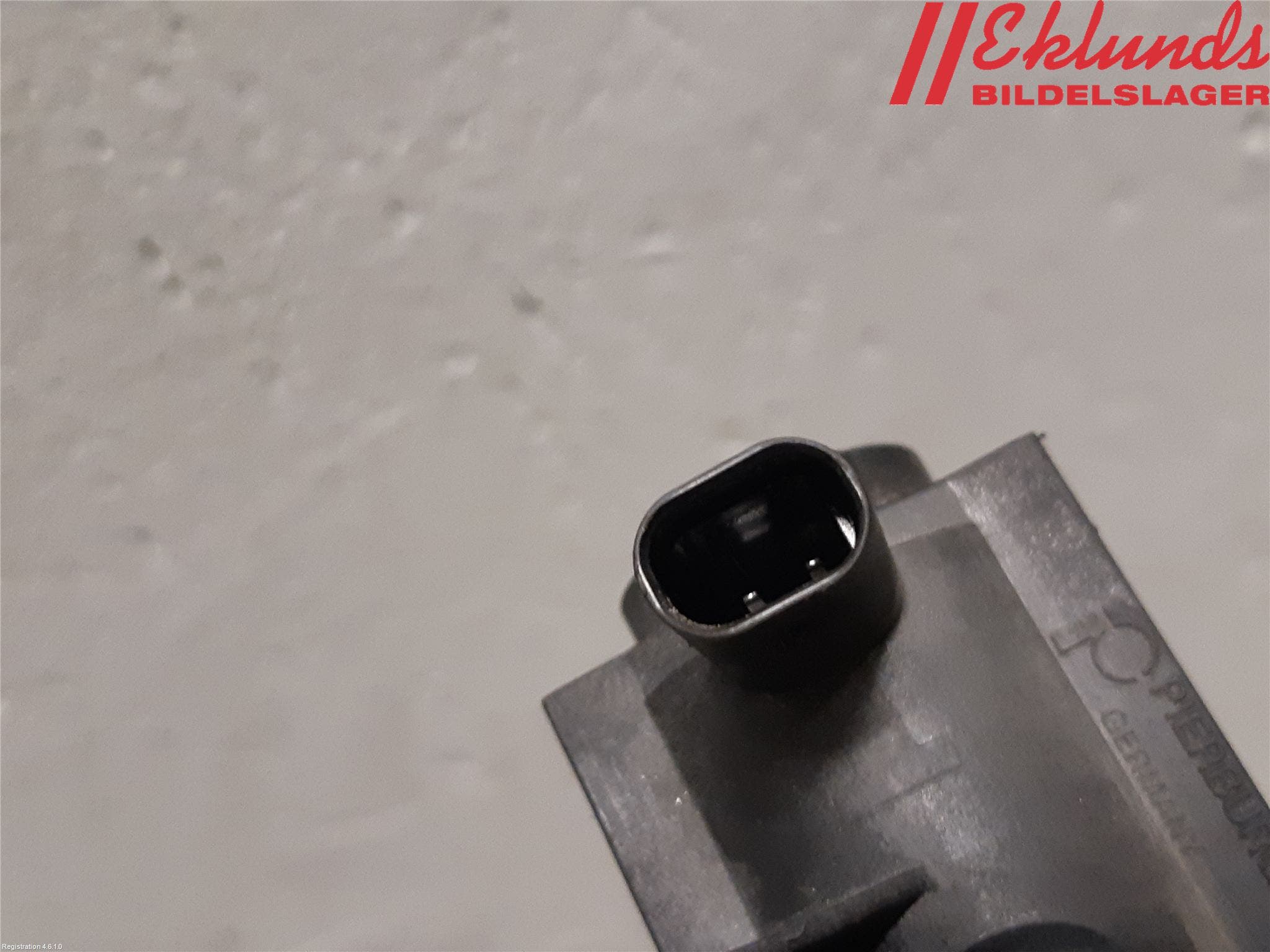 Mercedes-Benz MB E-KLASS (W212) 09-16 Vakuumventil