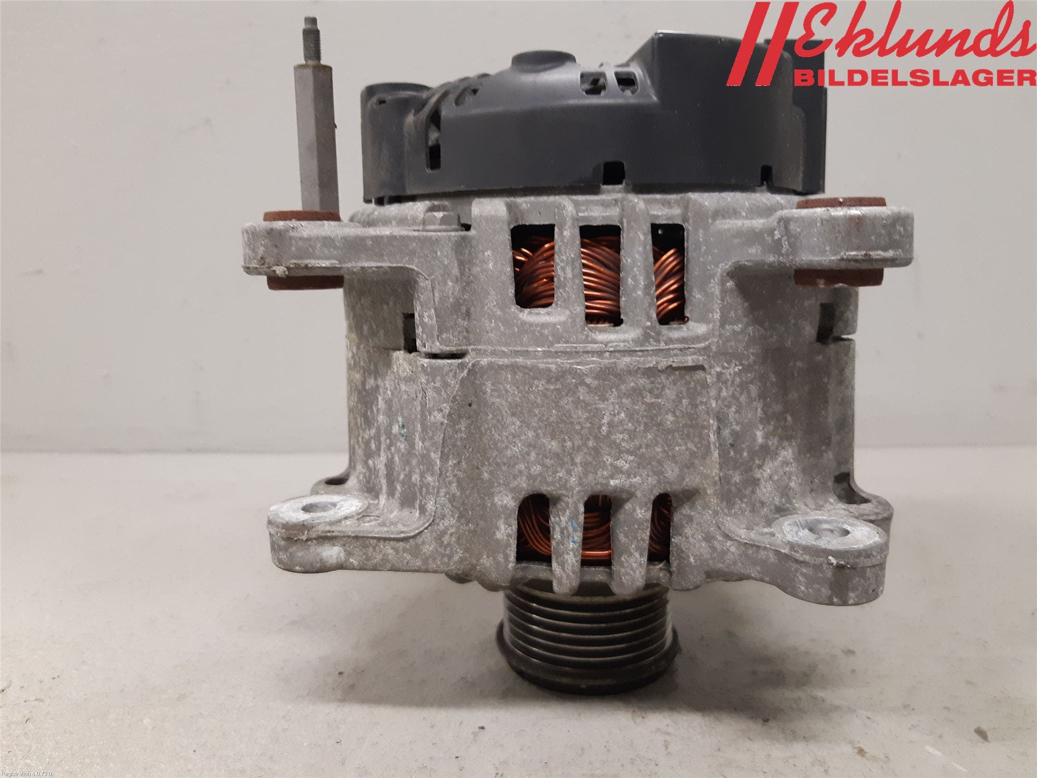 Volkswagen VW GOLF VI 09-13 Generator