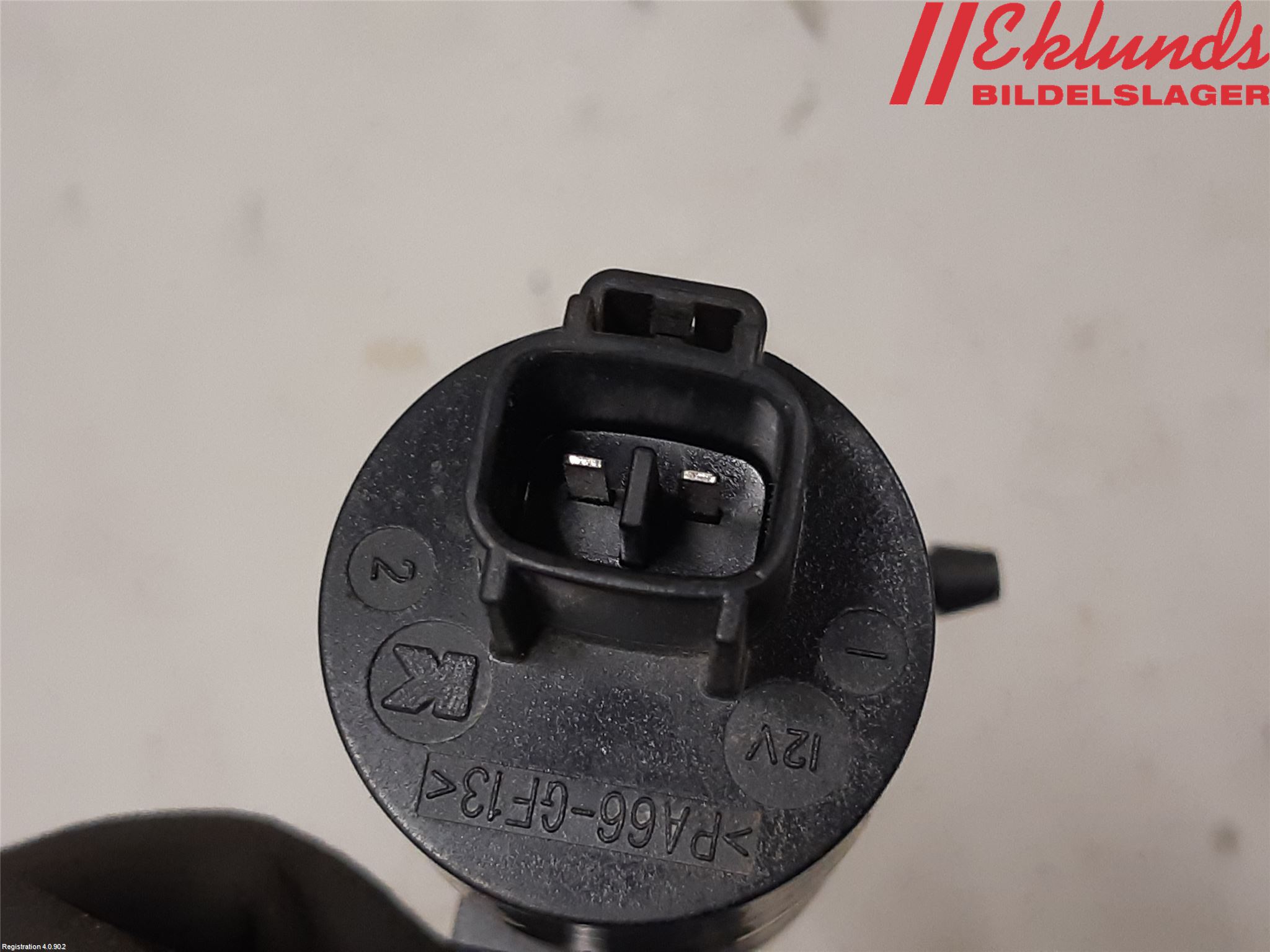 Toyota AVENSIS 09-15 Spolarpump Baklucka