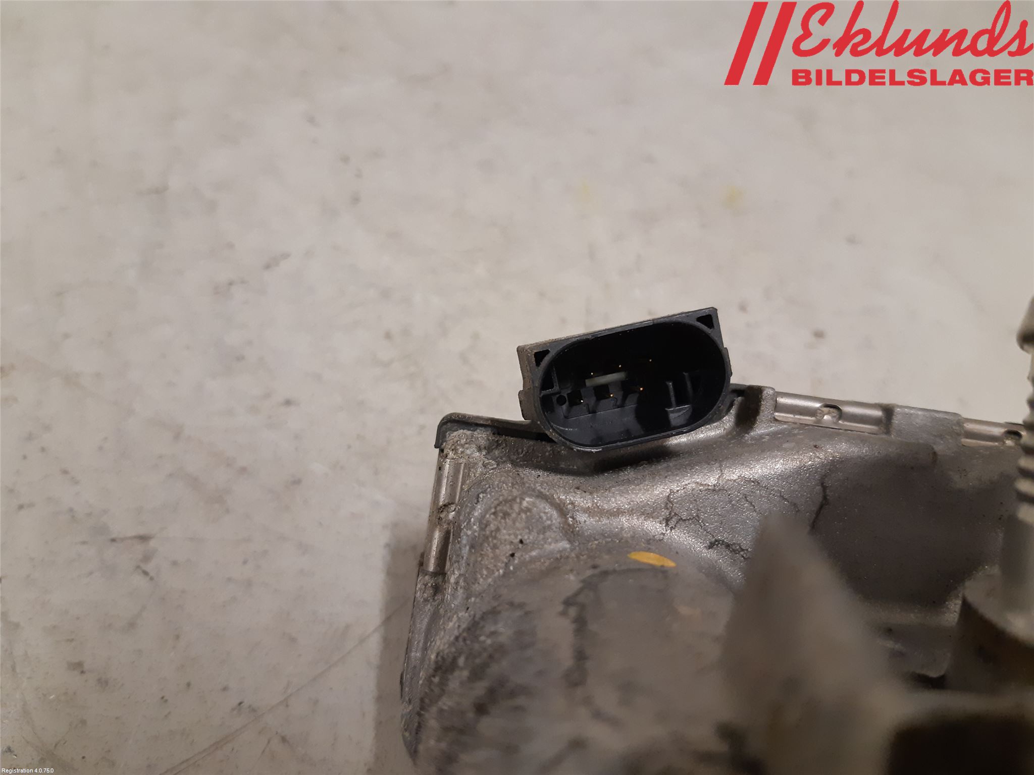 Volvo XC70 14-16 Injspjällhus