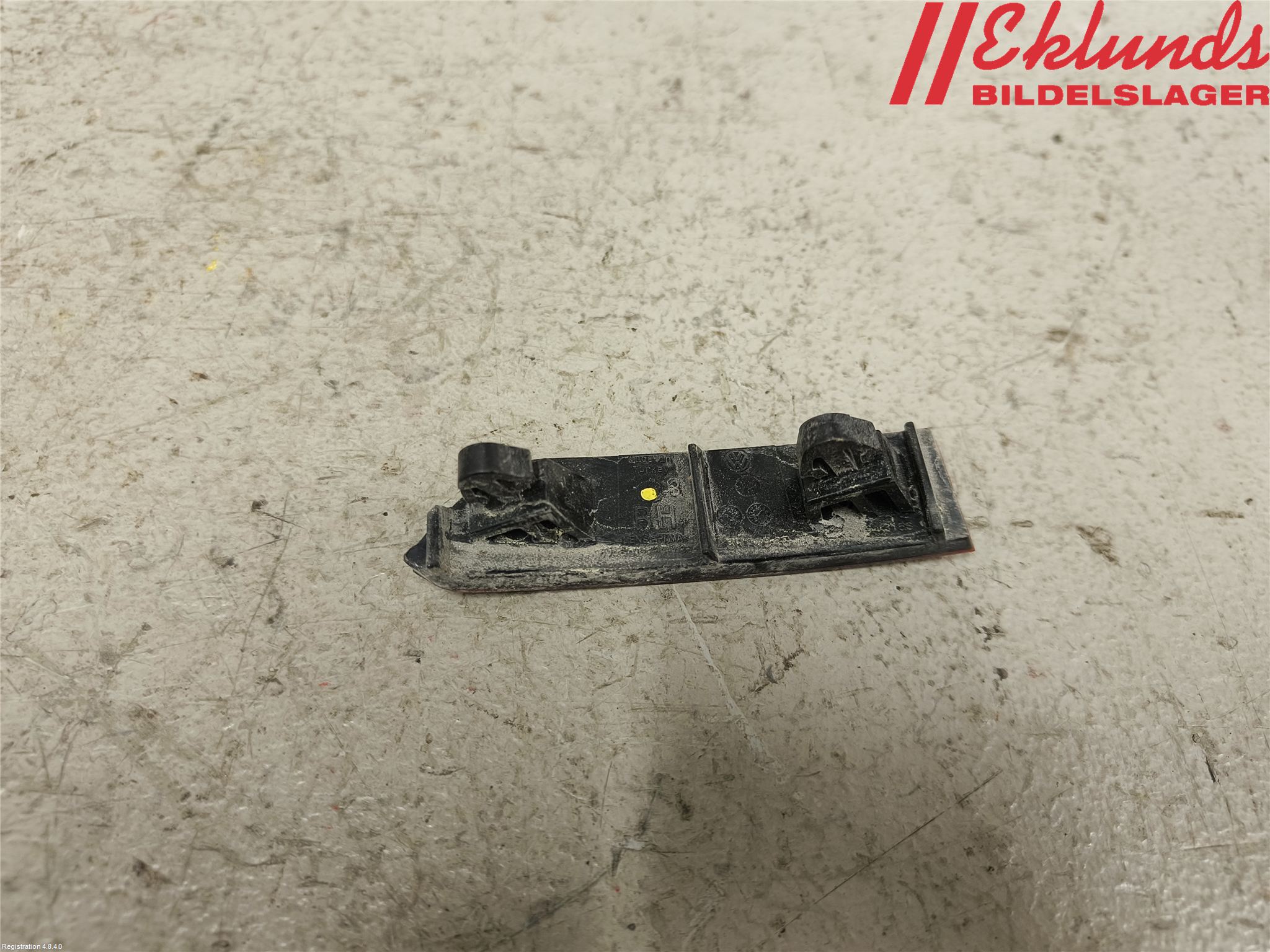Volkswagen VW TIGUAN 16-24 Dimljus/Reflex Bak