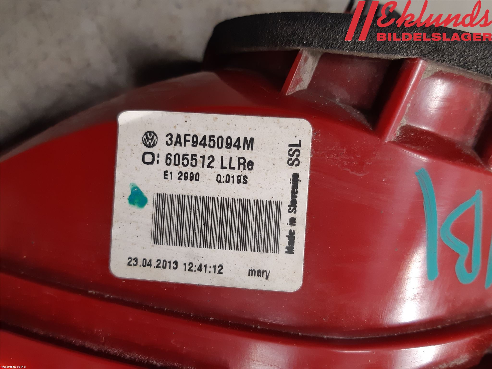 Volkswagen VW PASSAT 11-14 Bakljus Lucka Hö