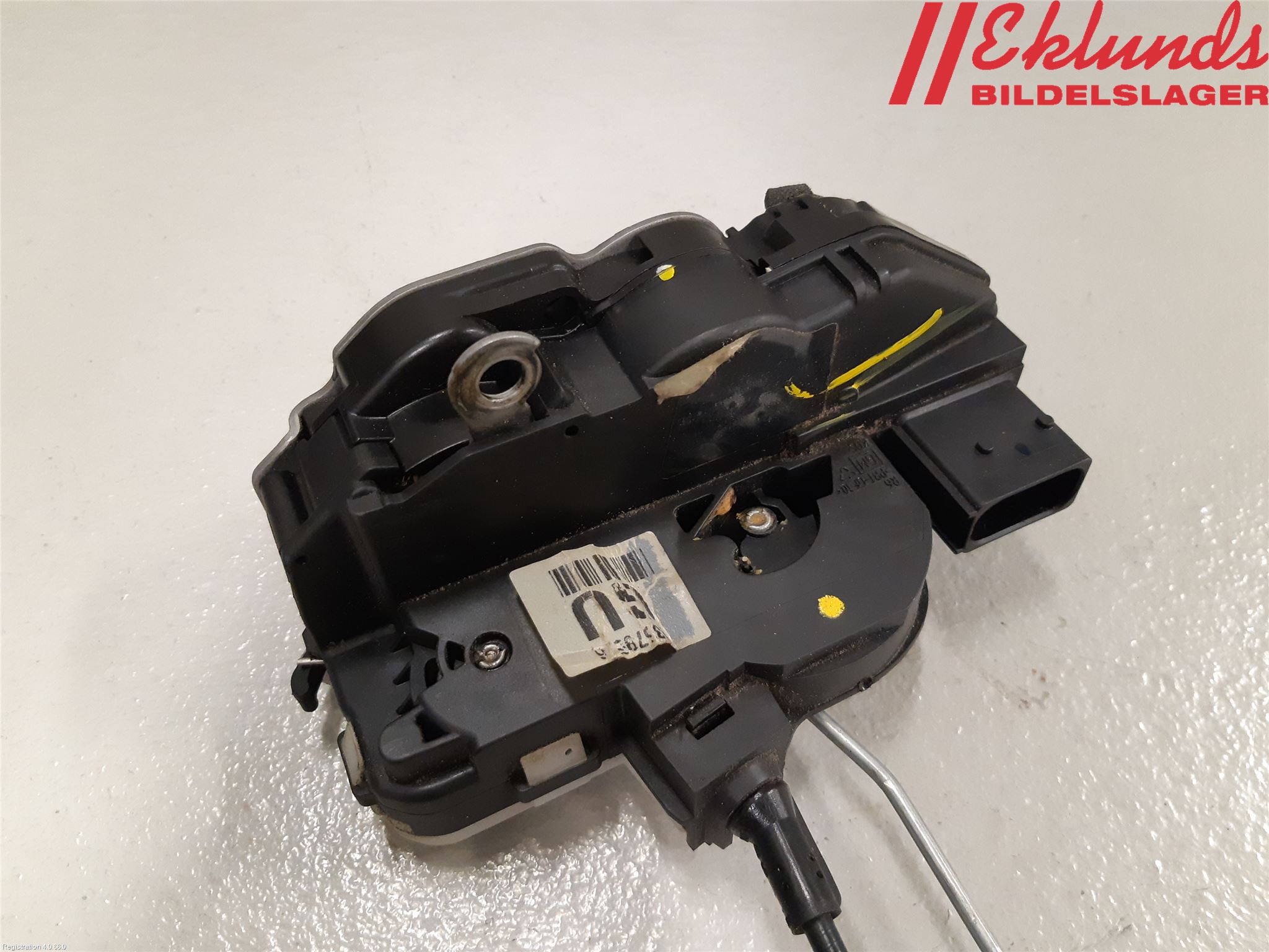 Opel ASTRA J 10-15 Låskista-Dörrlås