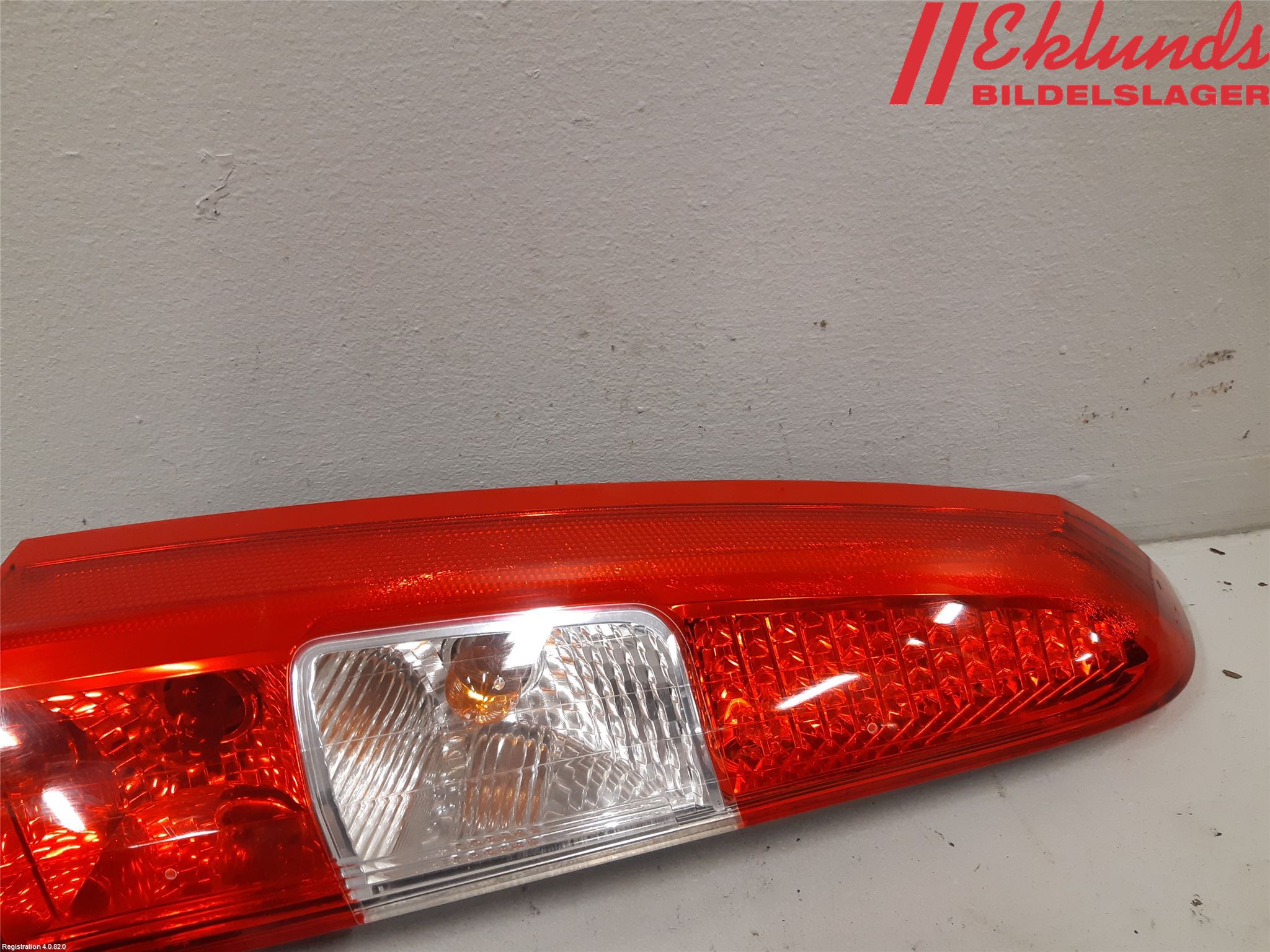 Volvo V70 05-08 Bakljus Vänster