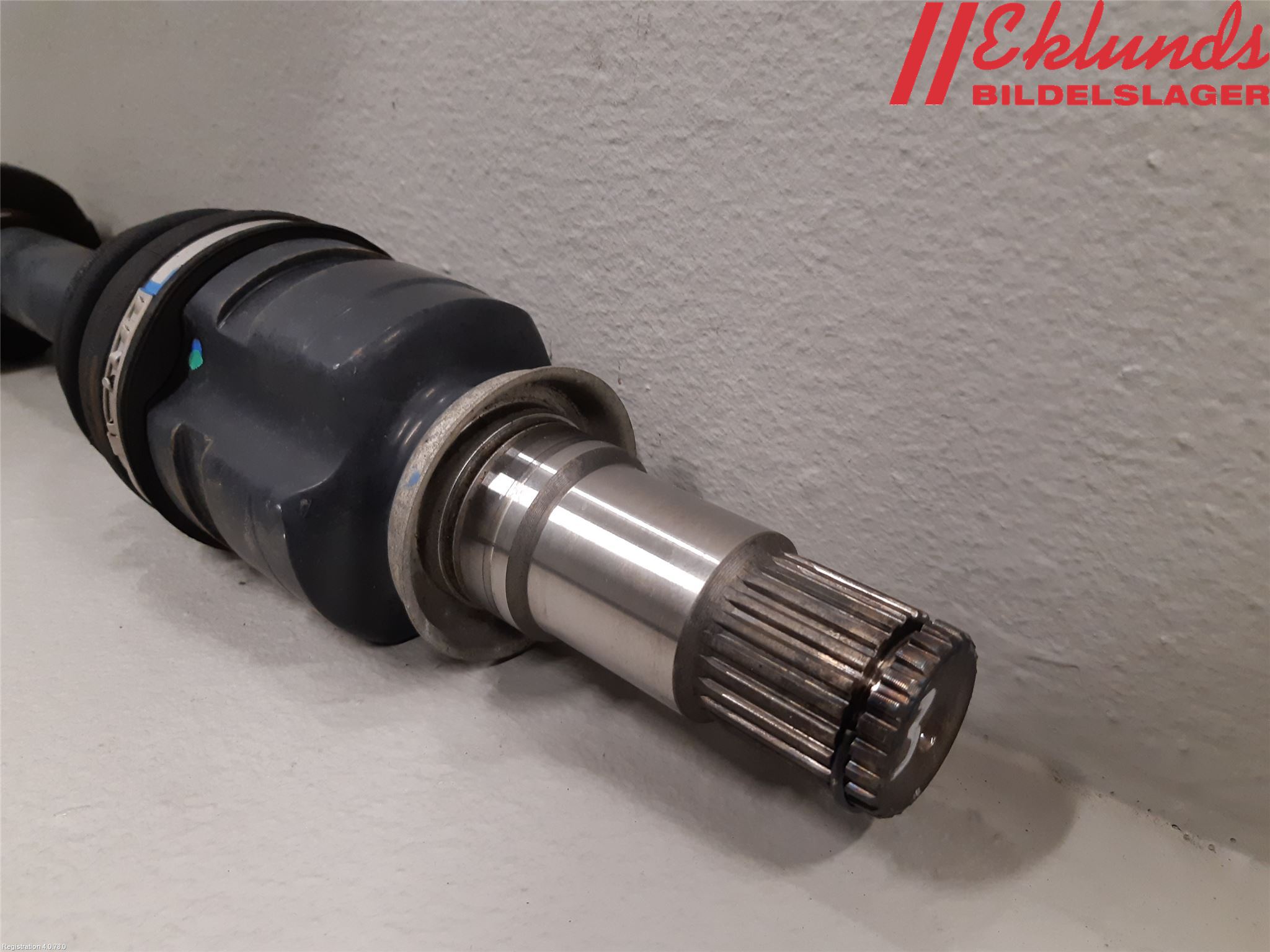 Toyota AURIS 13-19 Drivaxel Fram Höger