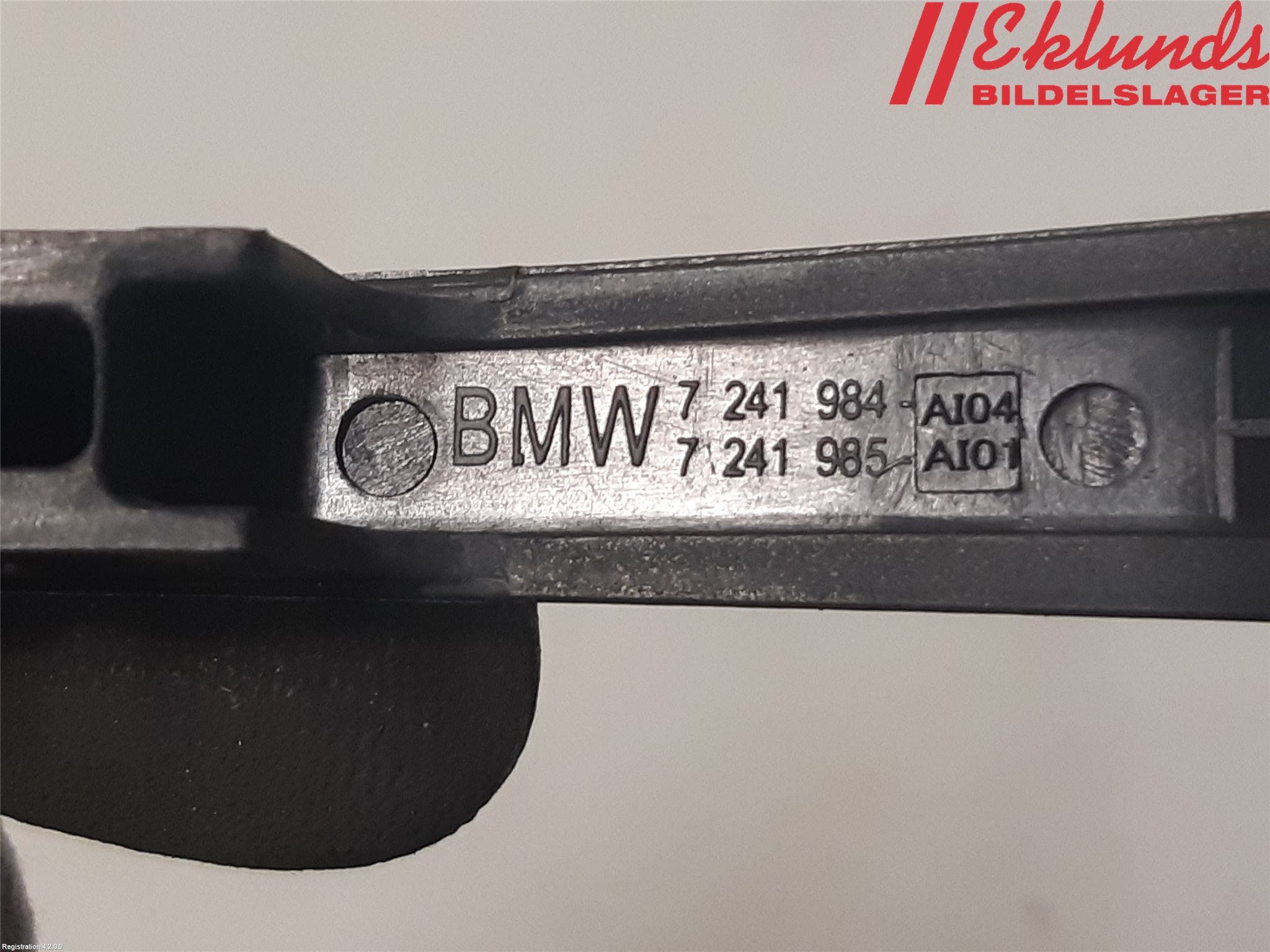 BMW 1 F20/F21 11-19 Torkararm-Bakruta