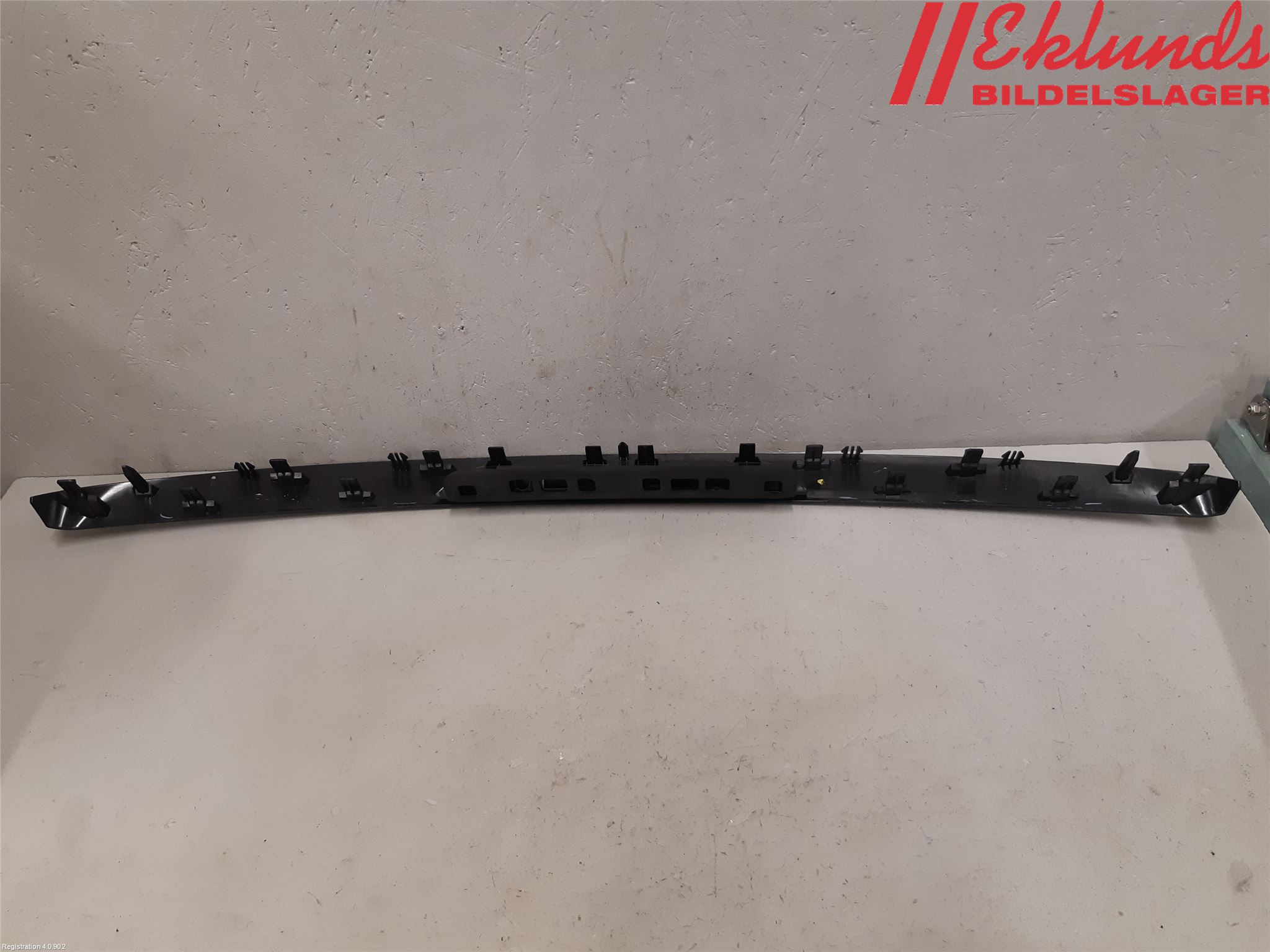 Peugeot 2008/E-2008 20- Spoiler Baklucka