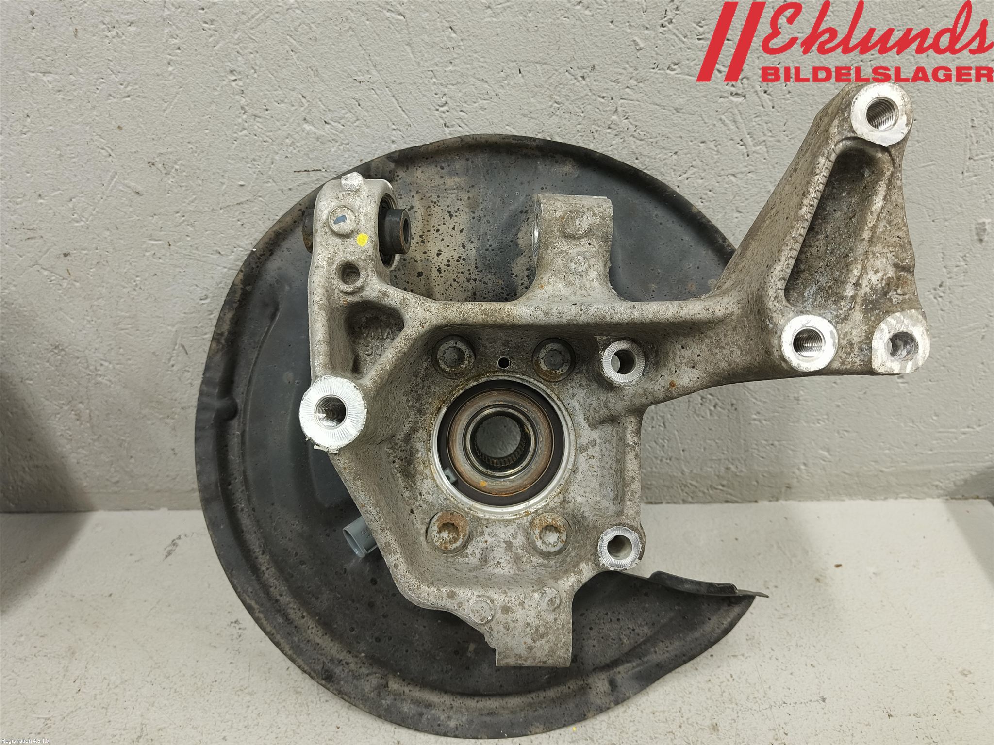 Volkswagen VW TIGUAN 07-16 Styrspindel Lagerhus Hö