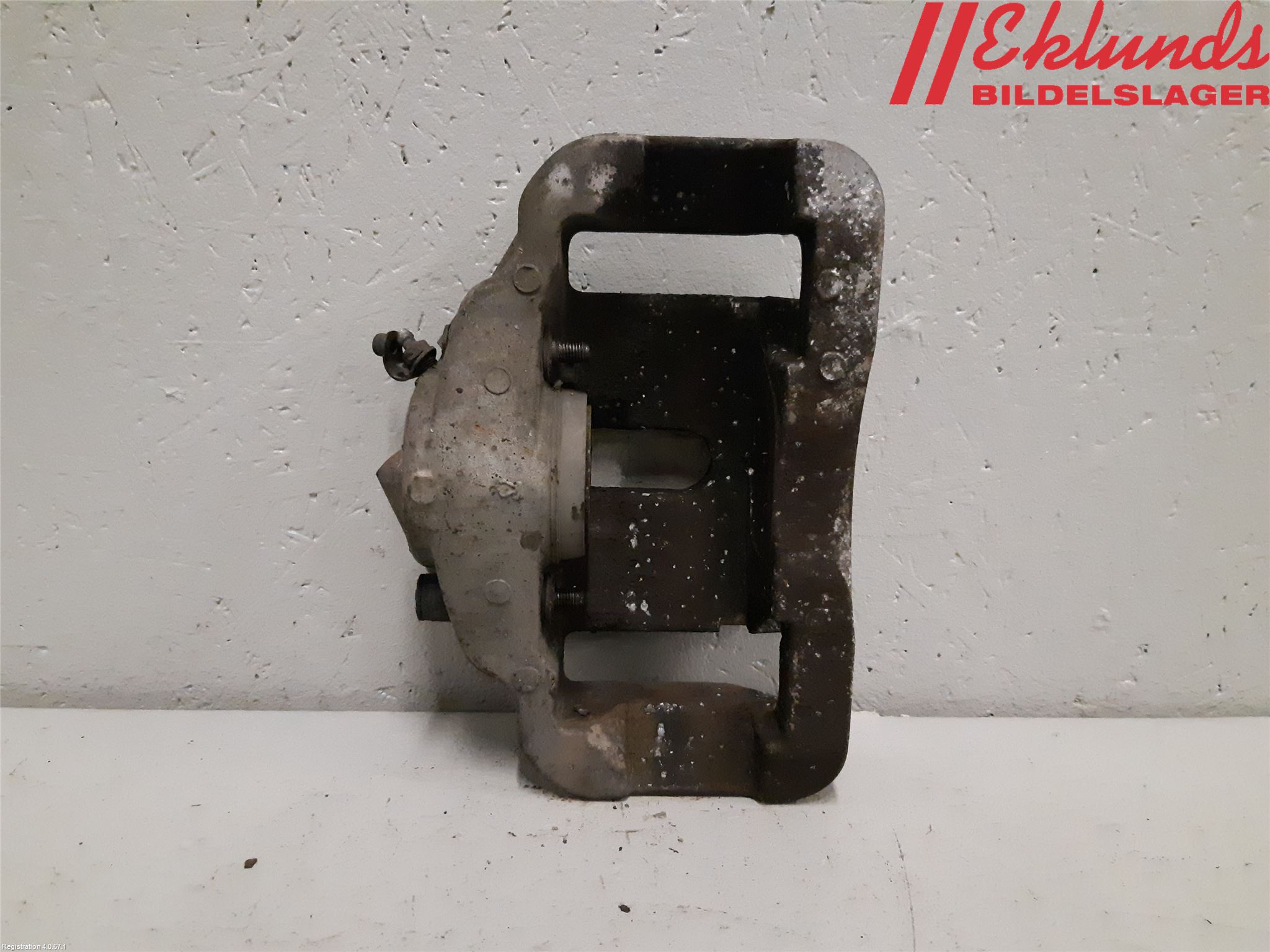 BMW 7 E65/66    00-08 Bromsok Fram Vänster