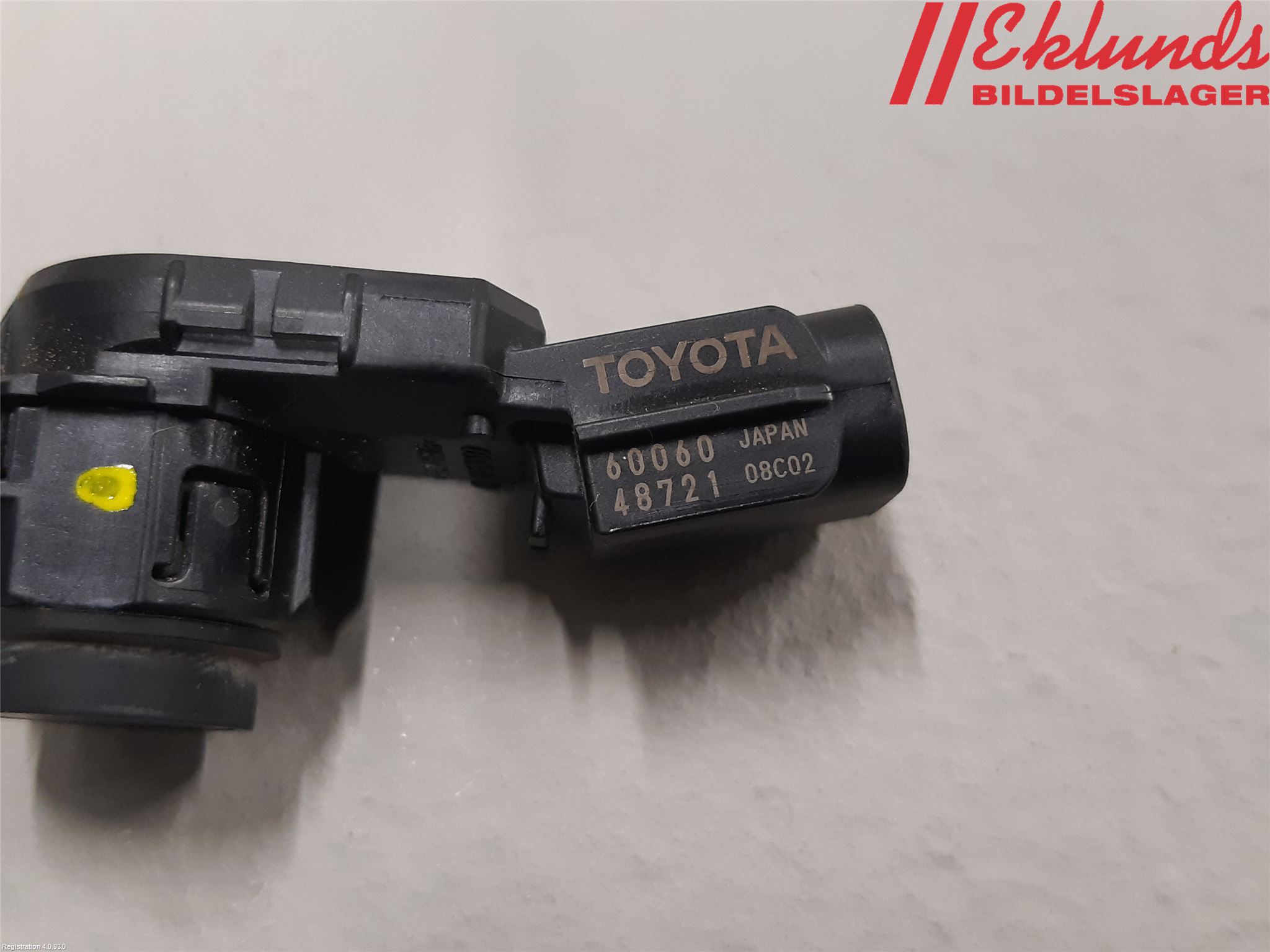 Toyota RAV4 19- Parkeringshjälp Backsensor