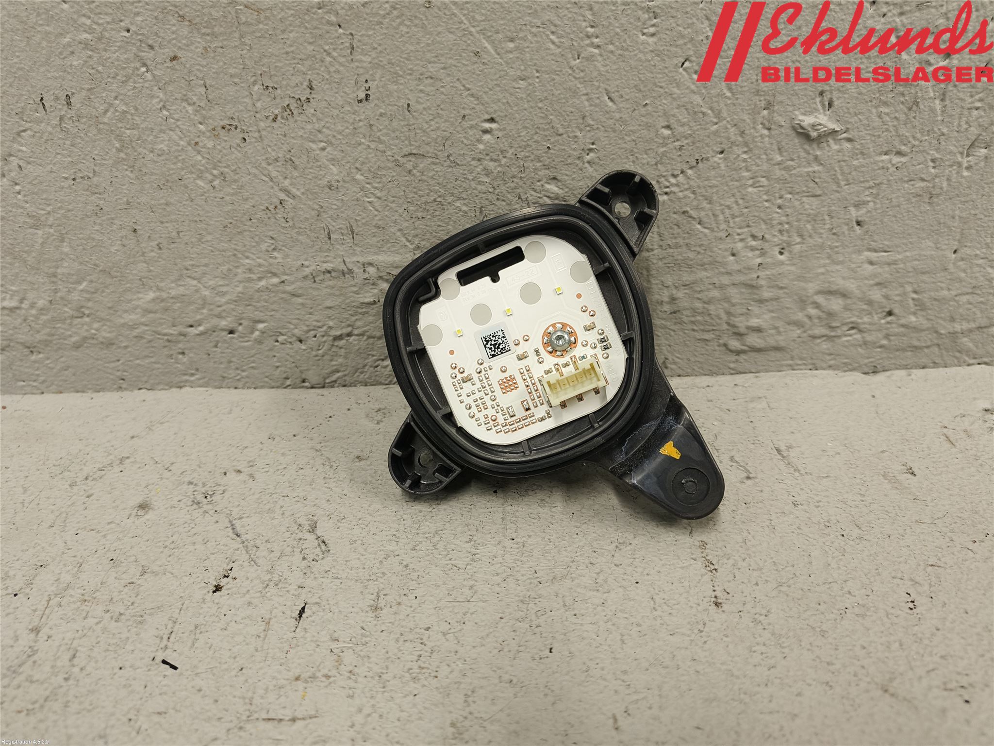 Peugeot 2008/E-2008 20- Styrenhet Strålkastare